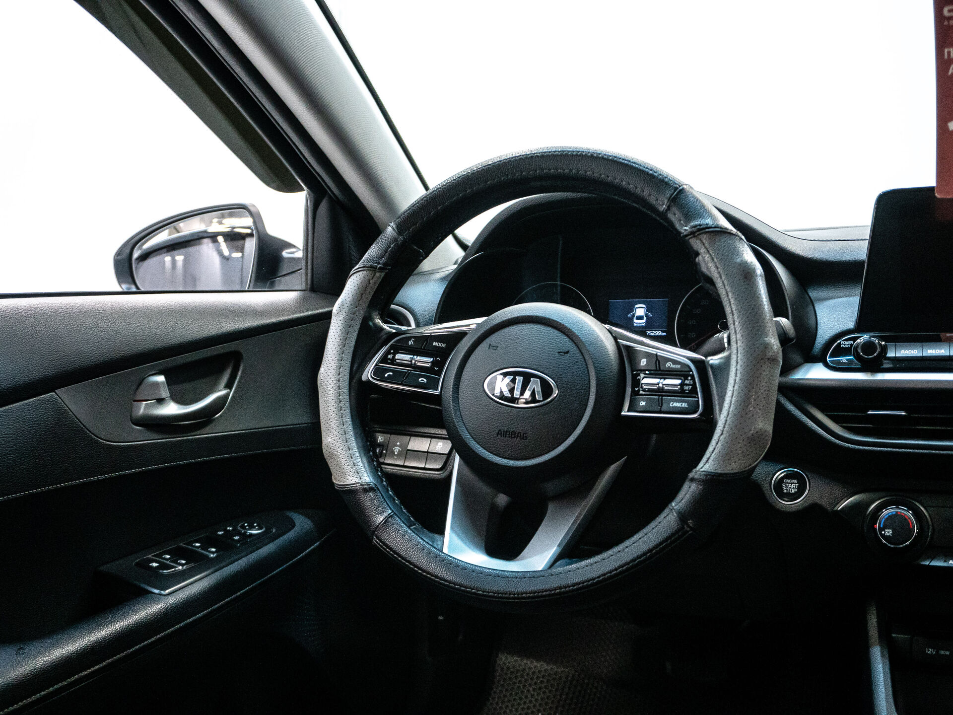 Kia K3 2018 23