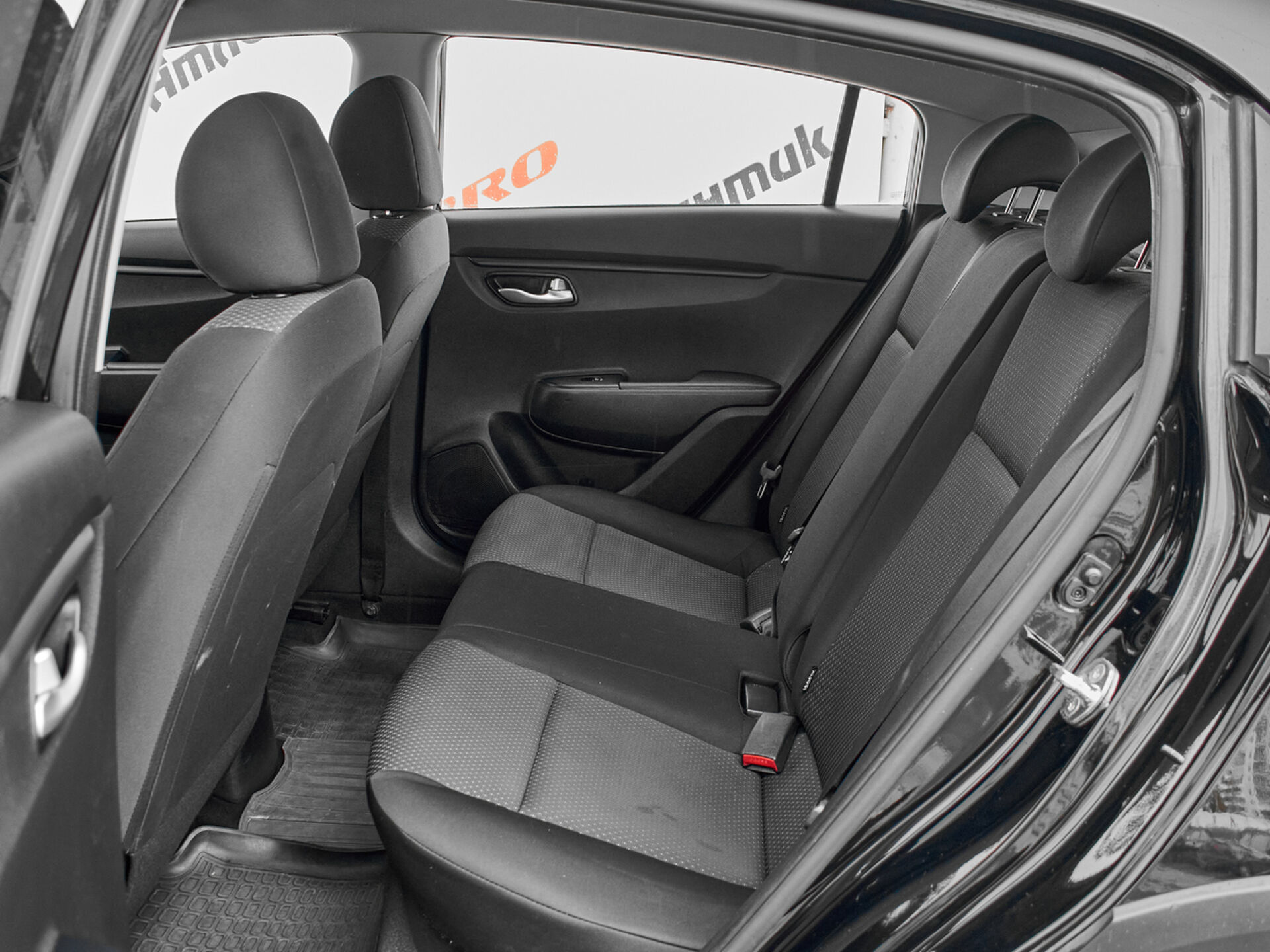 Купить Kia Rio X-Line 1.4 MT (100 л.с.), 2020 в Екатеренбурге