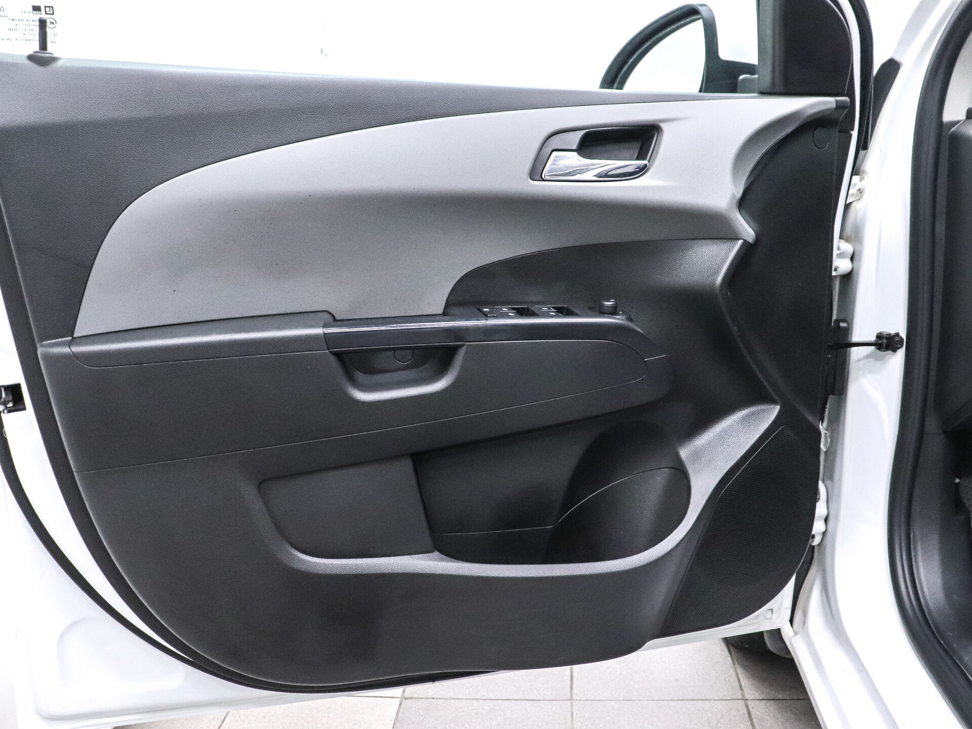 Chevrolet Aveo 2014 7