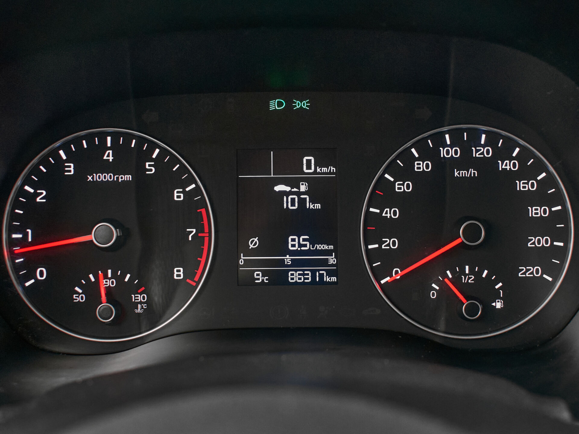 Купить Kia Rio X-Line 1.4 MT (100 л.с.), 2020 в Екатеренбурге