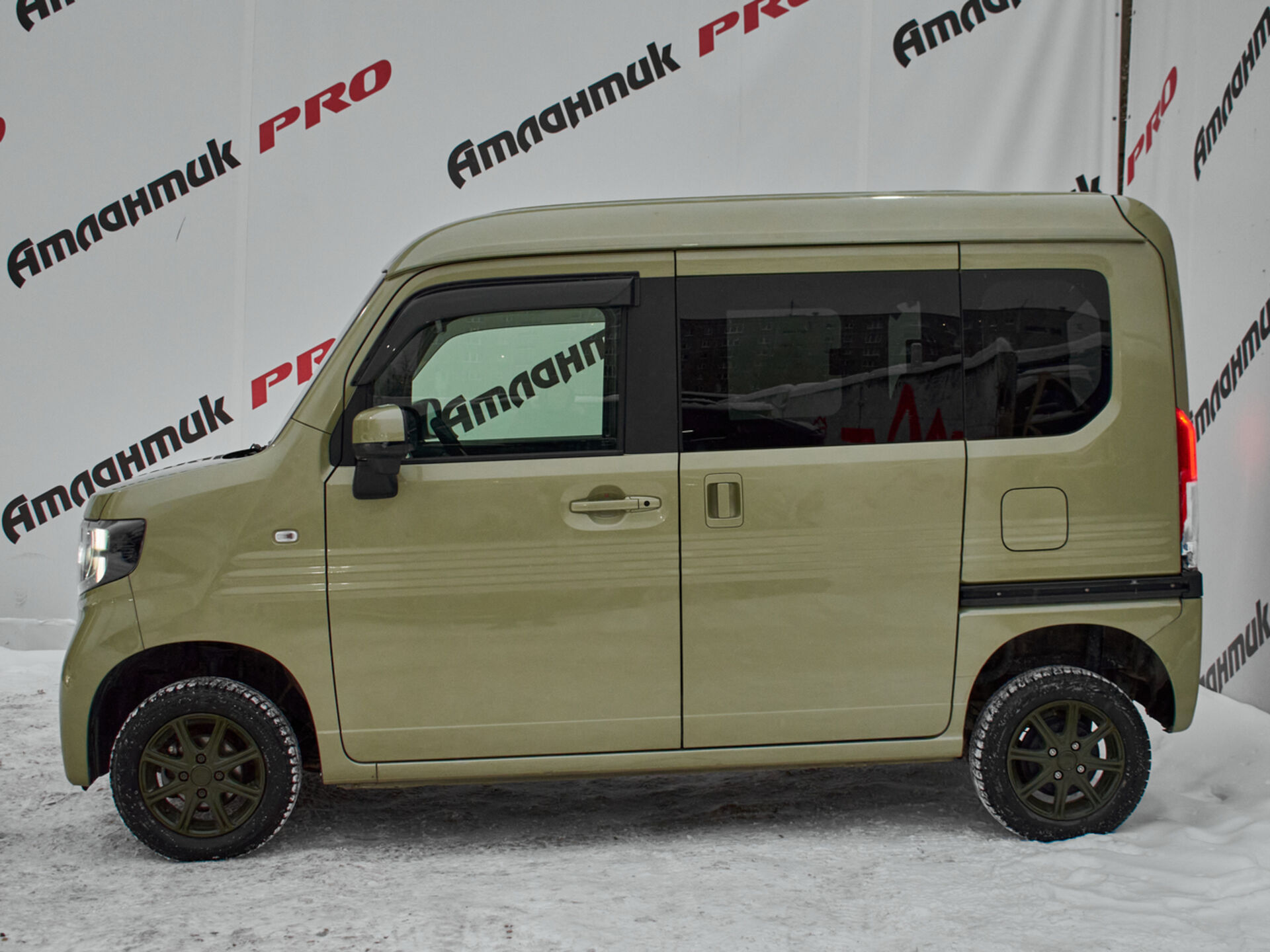 Купить Honda N-VAN 0.7 CVT (64 л.с.) 4WD, 2019 в Екатеренбурге