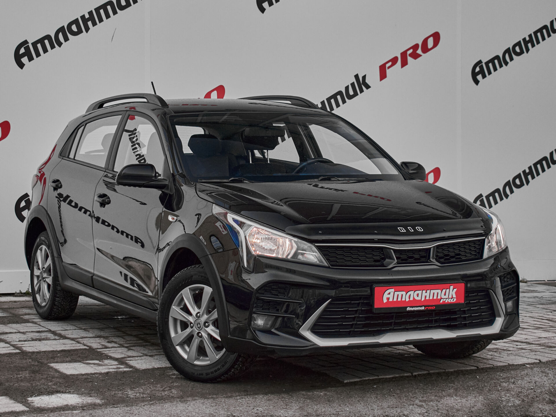 Купить Kia Rio X-Line 1.4 MT (100 л.с.), 2020 в Екатеренбурге