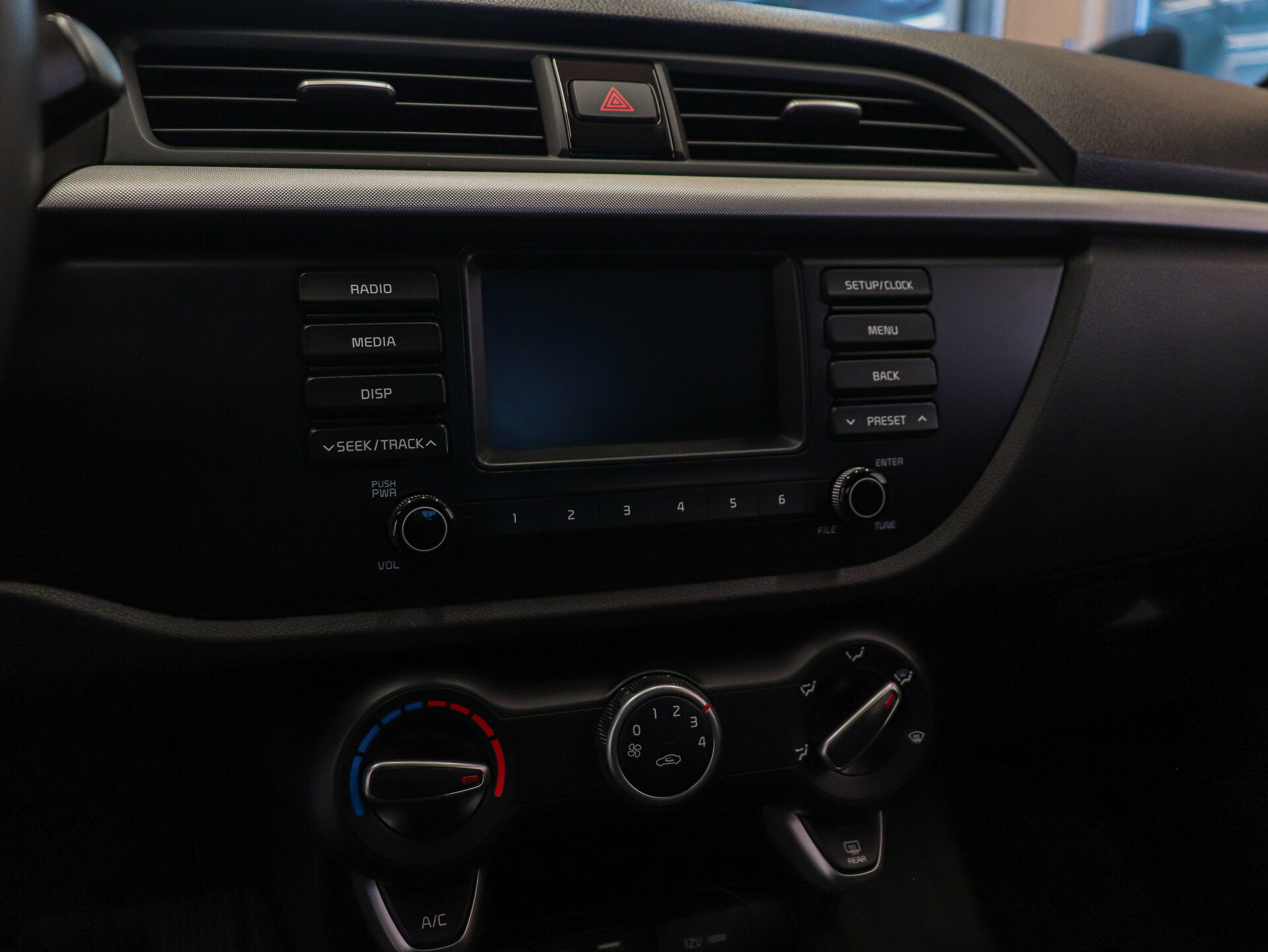 Kia Rio 2020 17