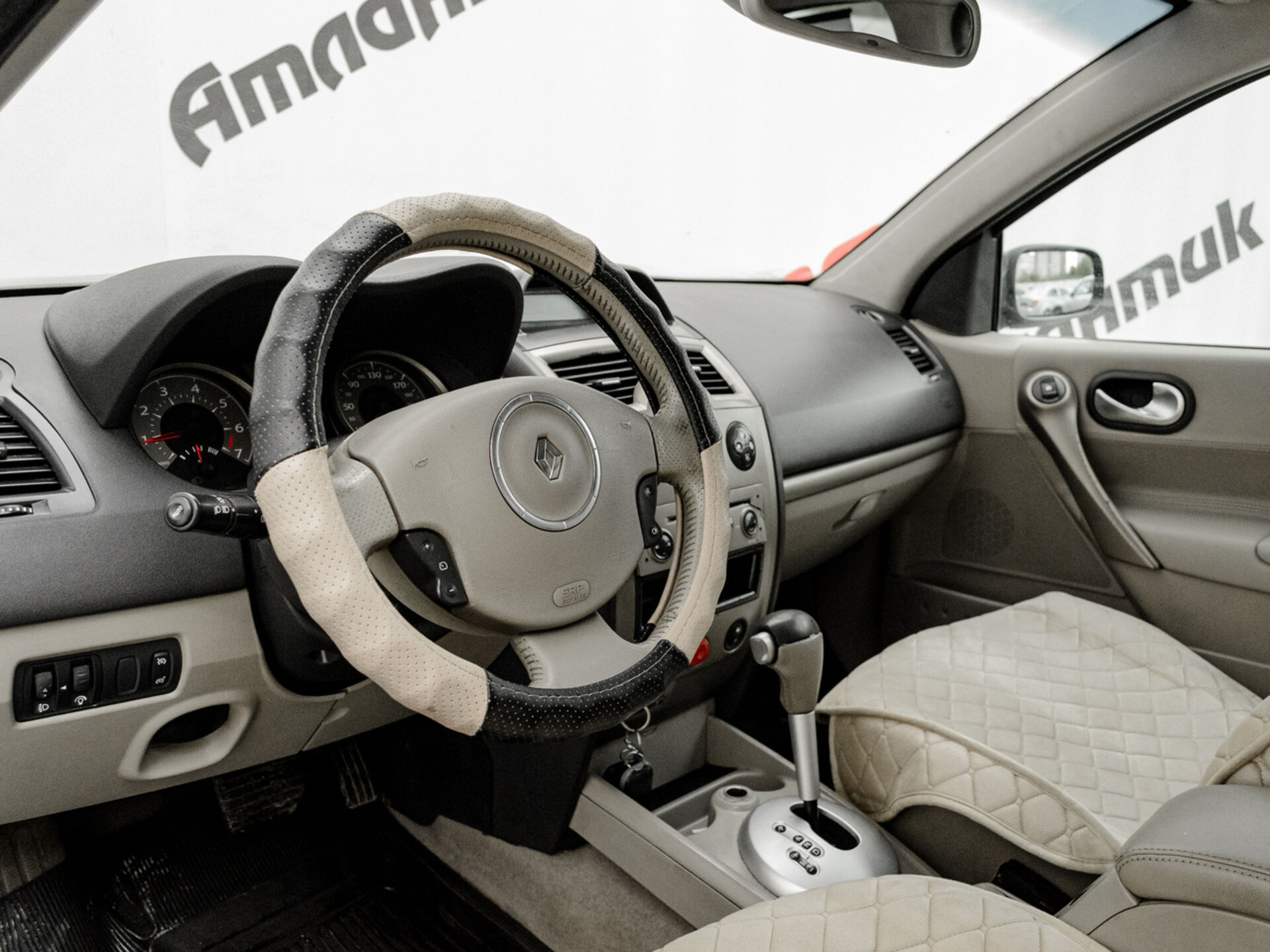 Купить Renault Megane 2.0 AT (136 л.с.), 2007 в Екатеренбурге