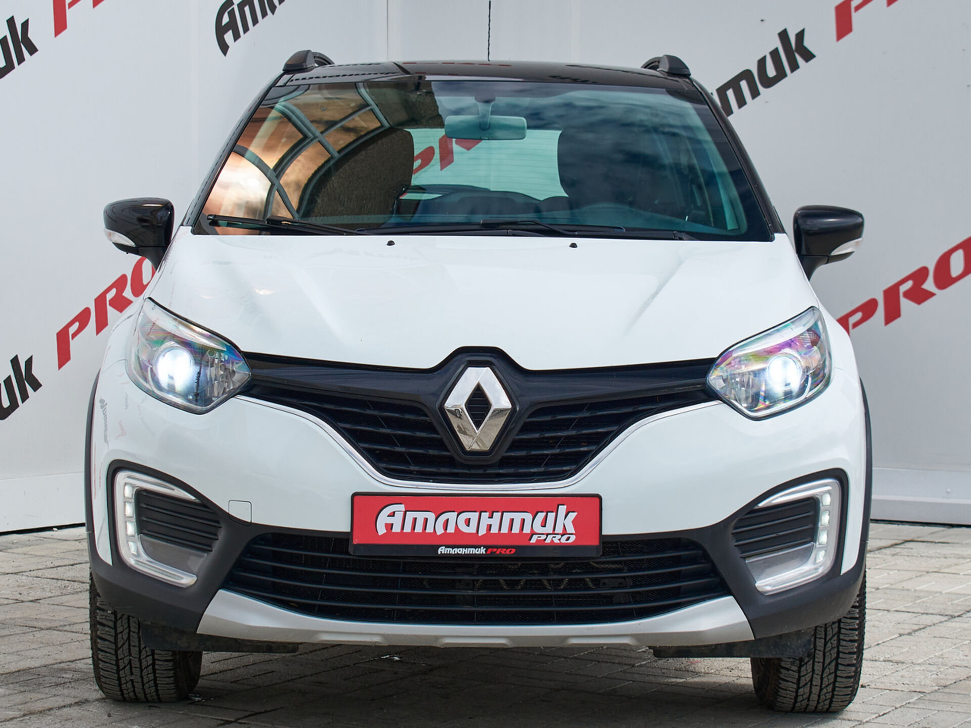 Купить Renault Kaptur 2.0 AT (143 л.с.) 4WD, 2018 в Екатеренбурге