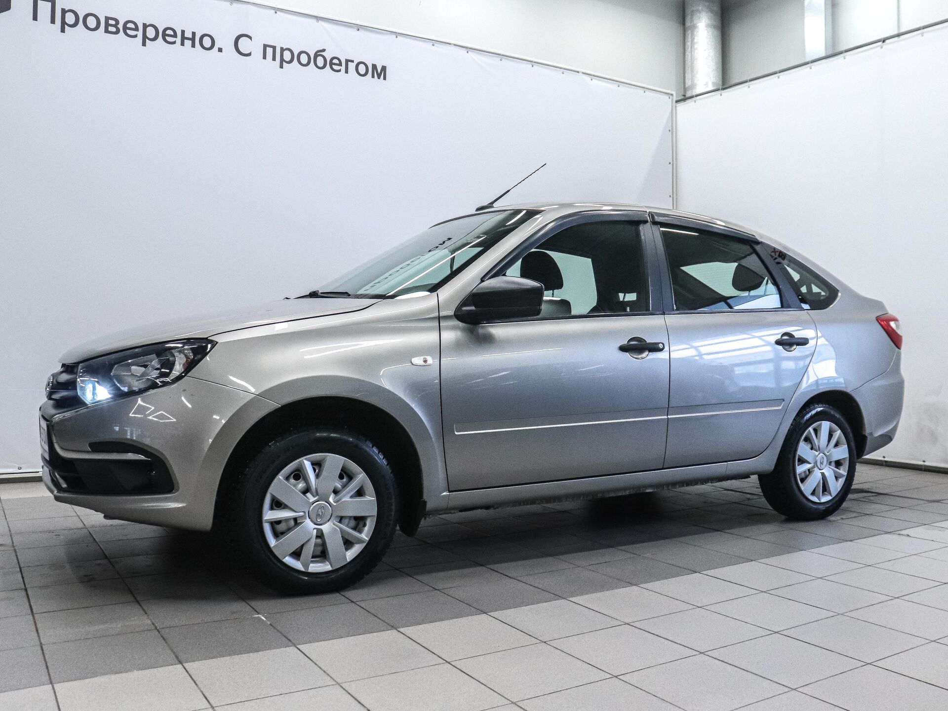 LADA (ВАЗ) Granta 2019 6