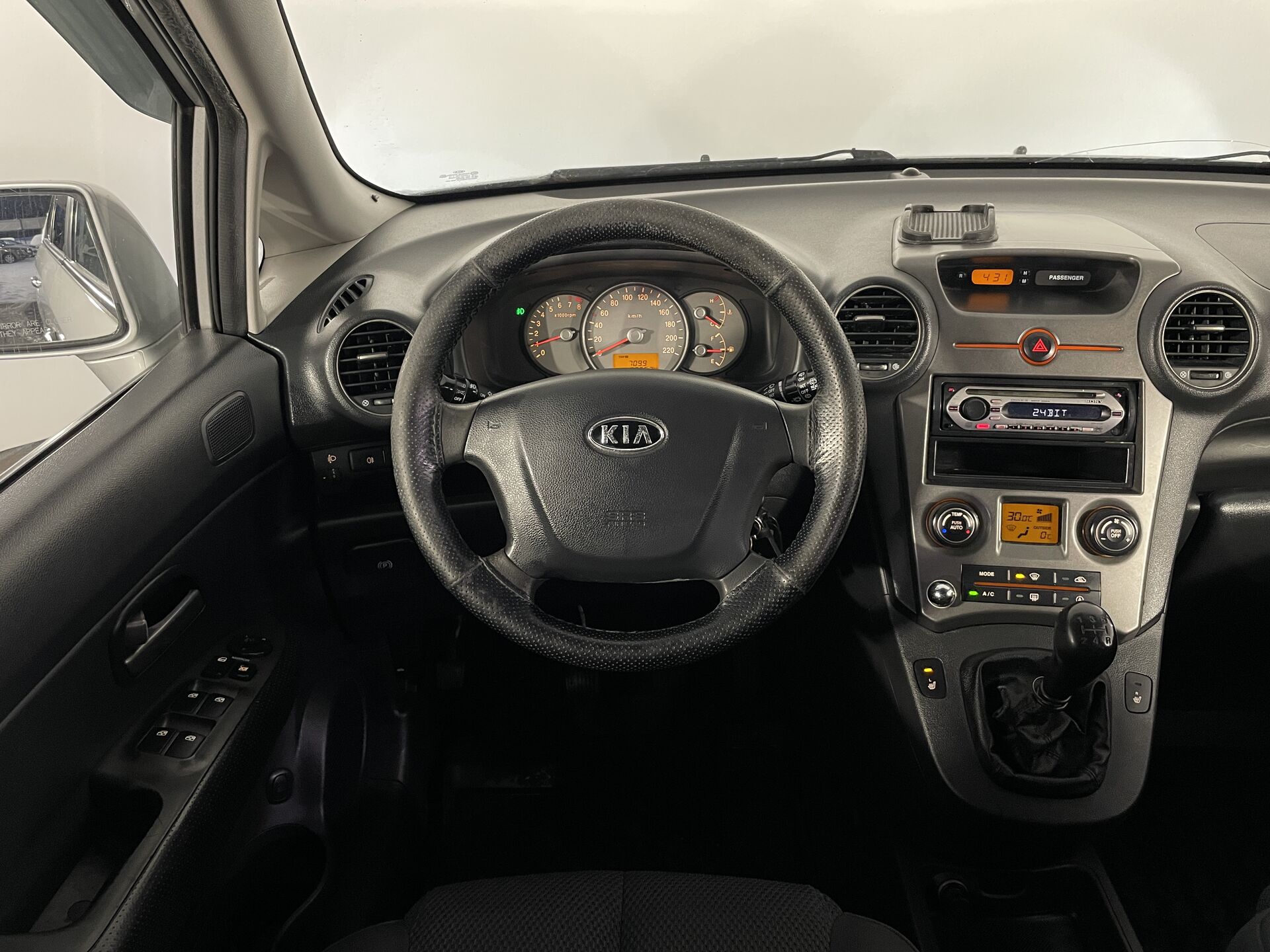 Kia Carens None 2007 г.в., 163 000 км.