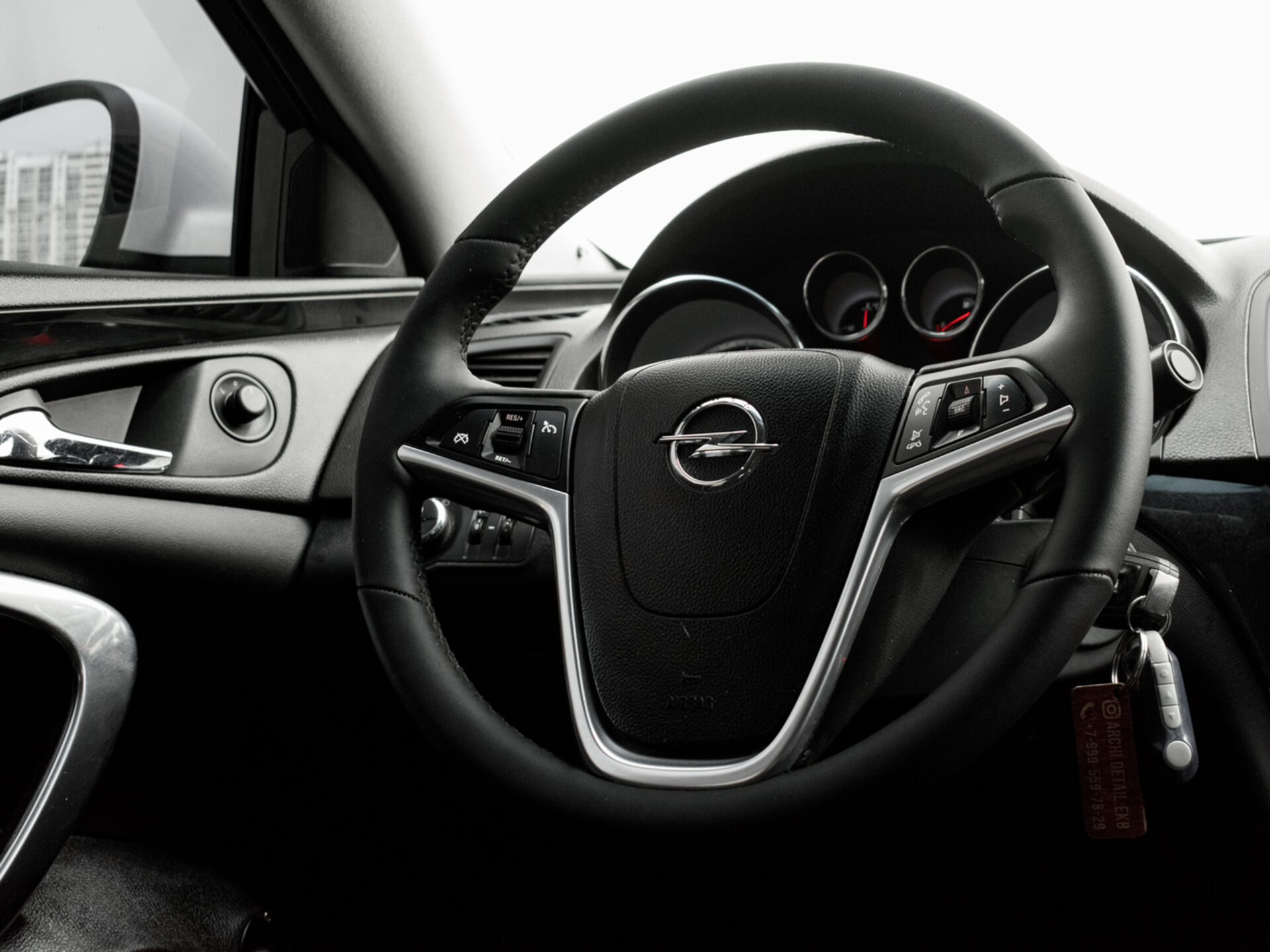 Купить Opel Insignia 2.0 AT (249 л.с.) 4WD, 2013 в Екатеренбурге