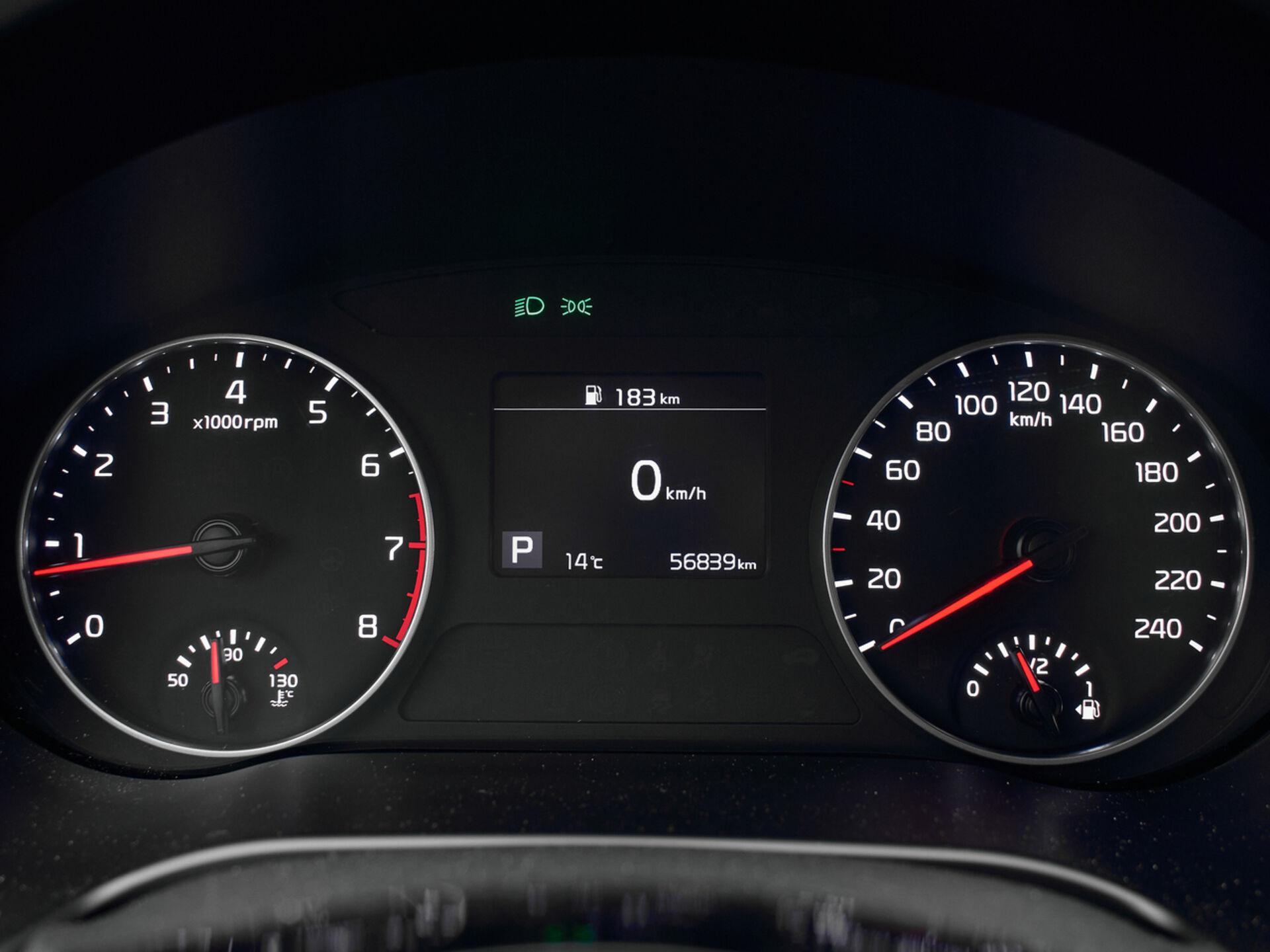 Купить Kia Seltos 1.6 AT (123 л.с.), 2020 в Екатеренбурге