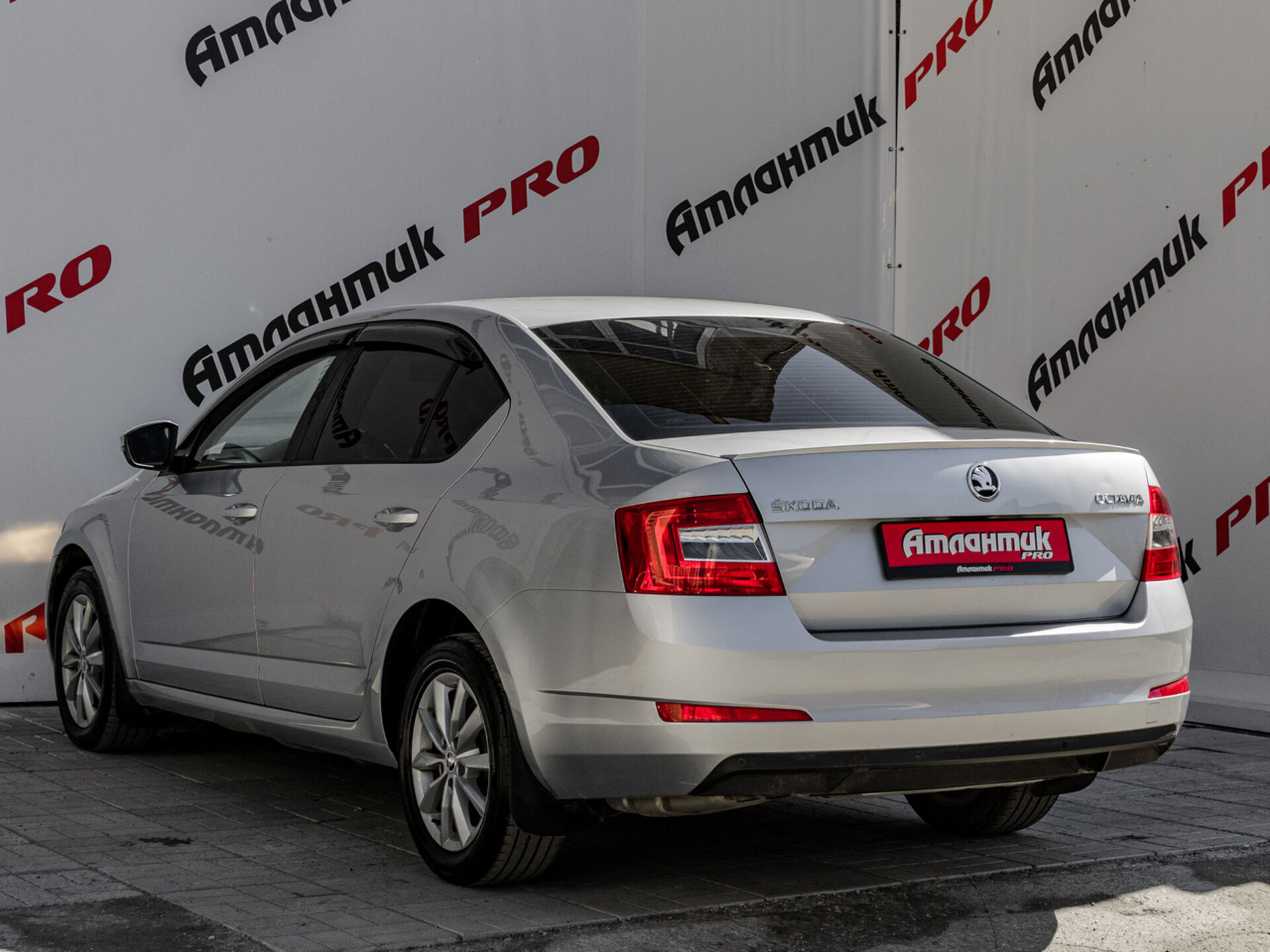 Купить Skoda Octavia 1.8 AMT (180 л.с.), 2014 в Екатеренбурге