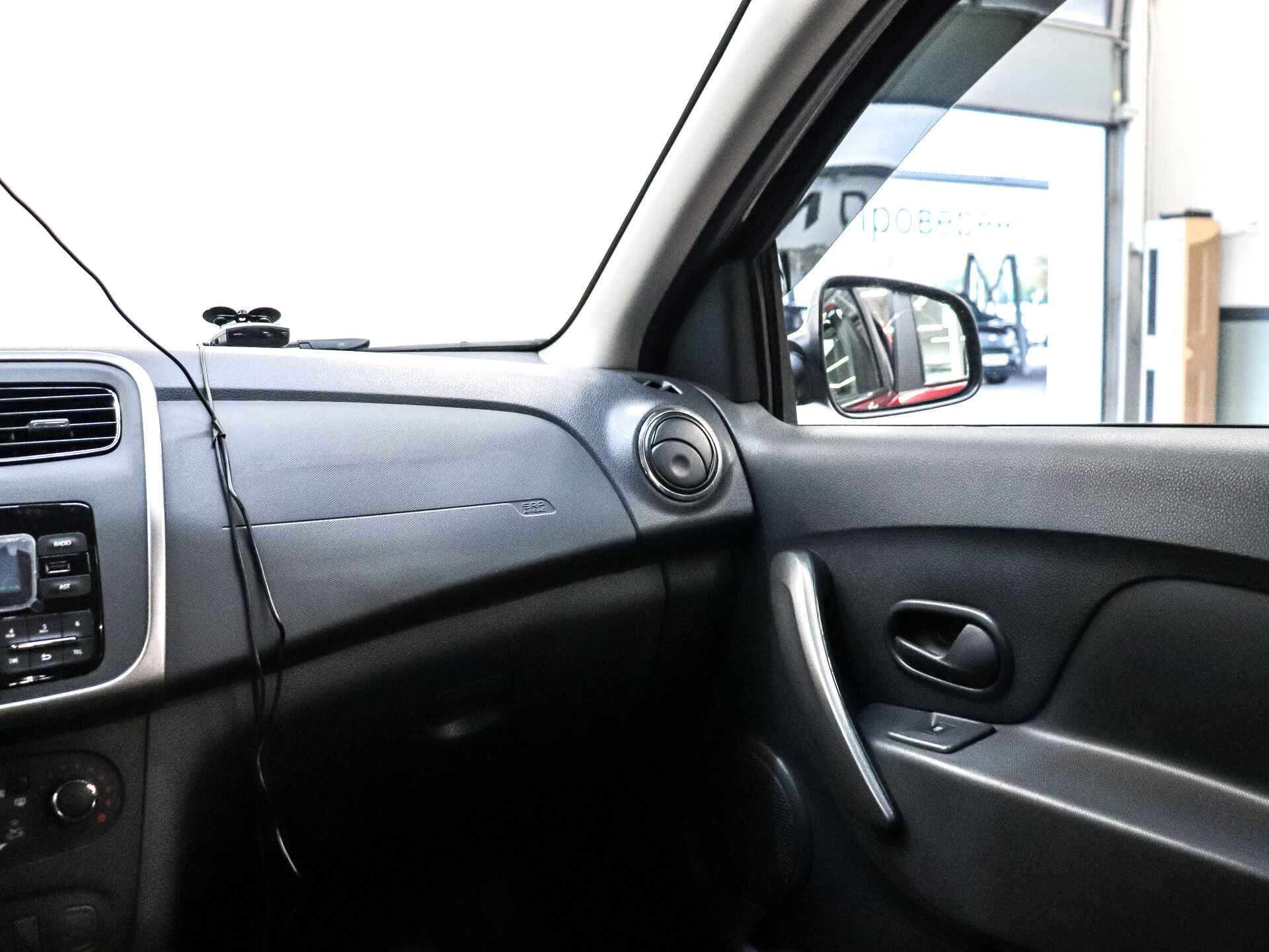 Renault Sandero 2019 16