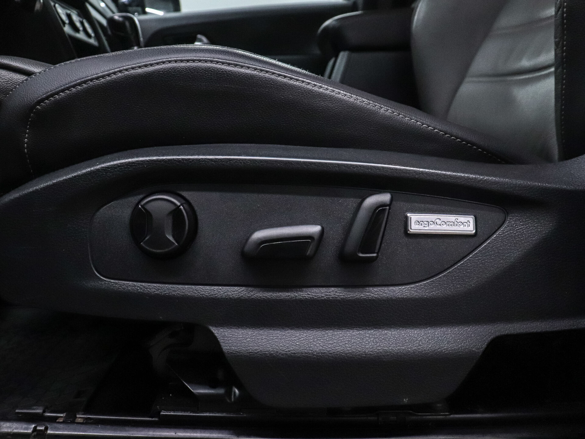 Volkswagen Amarok 2017 10