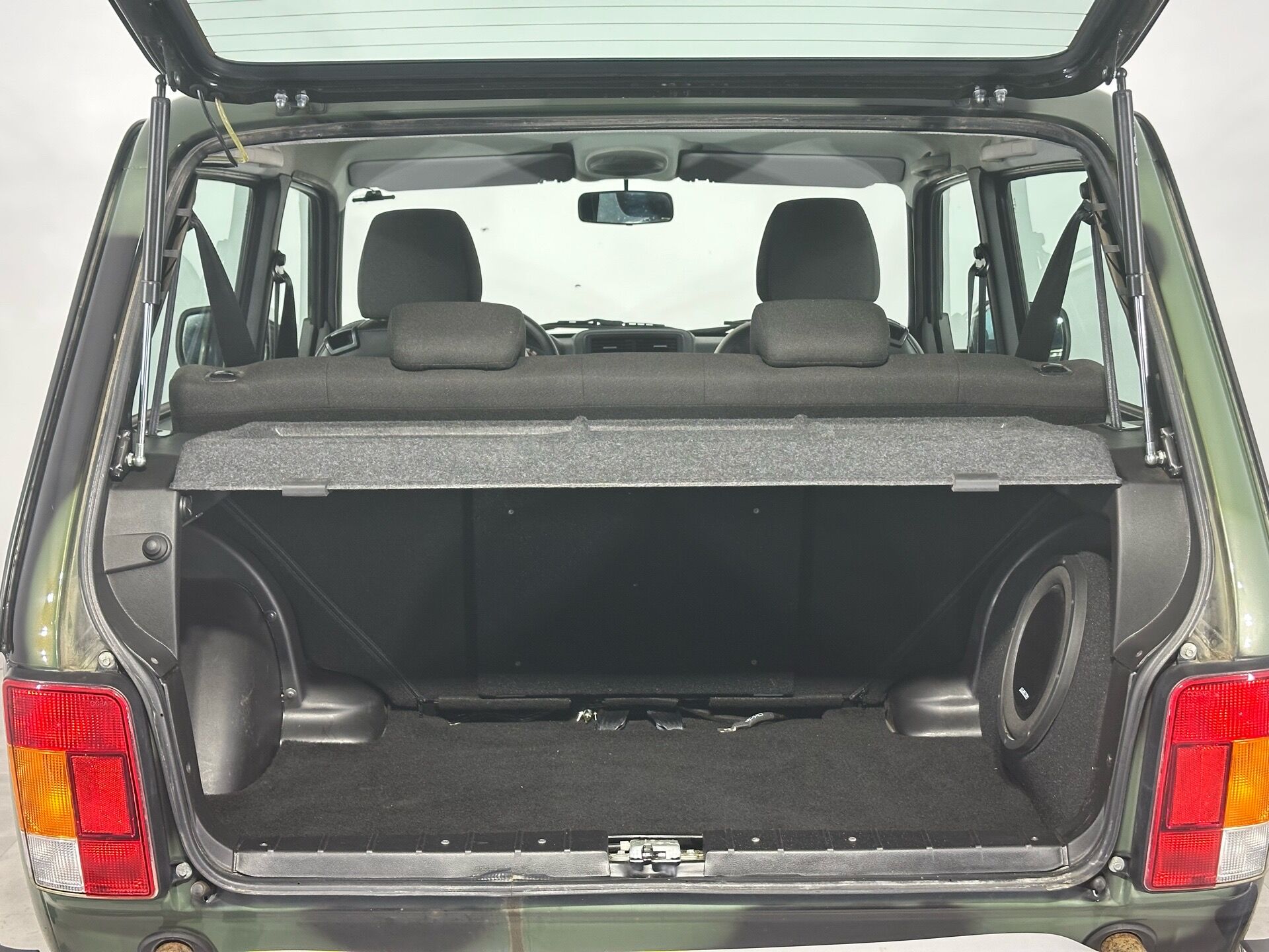 Lada 2121 (4x4) Luxe Кондиционер Камуфляж 2021 г.в., 38 482 км.