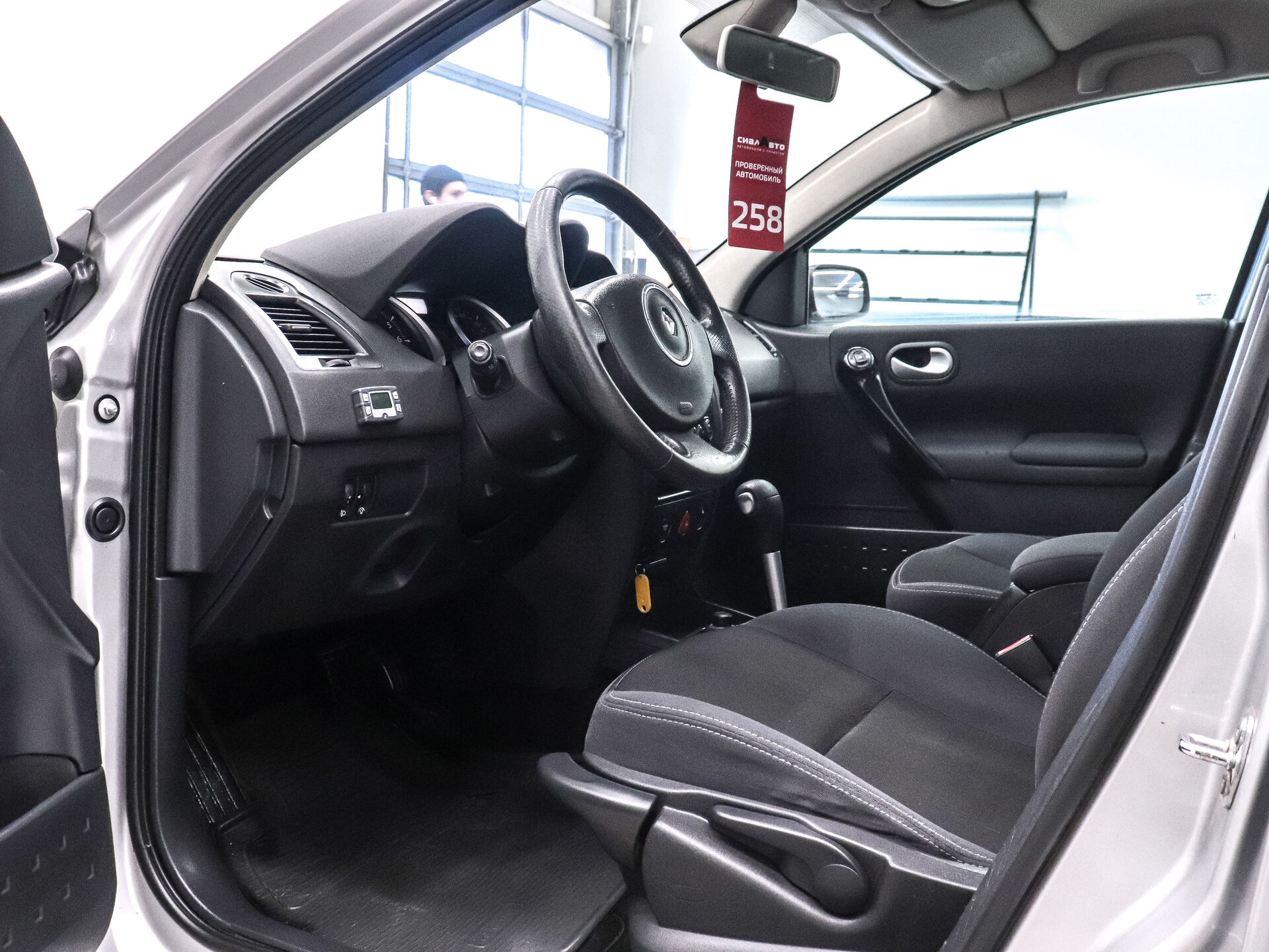 Renault Megane 2008 9