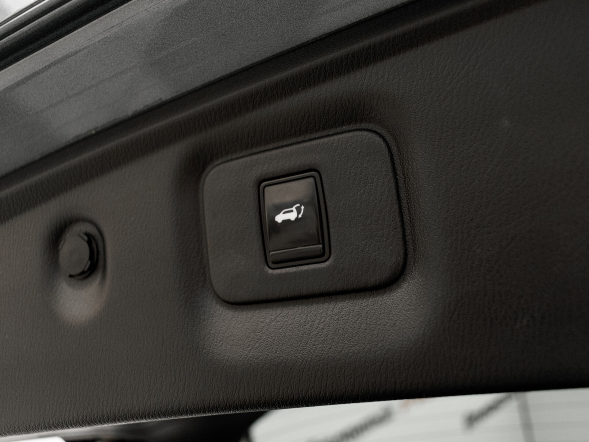 Купить Infiniti QX60 3.5 CVT (262 л.с.) 4WD, 2017 в Екатеренбурге