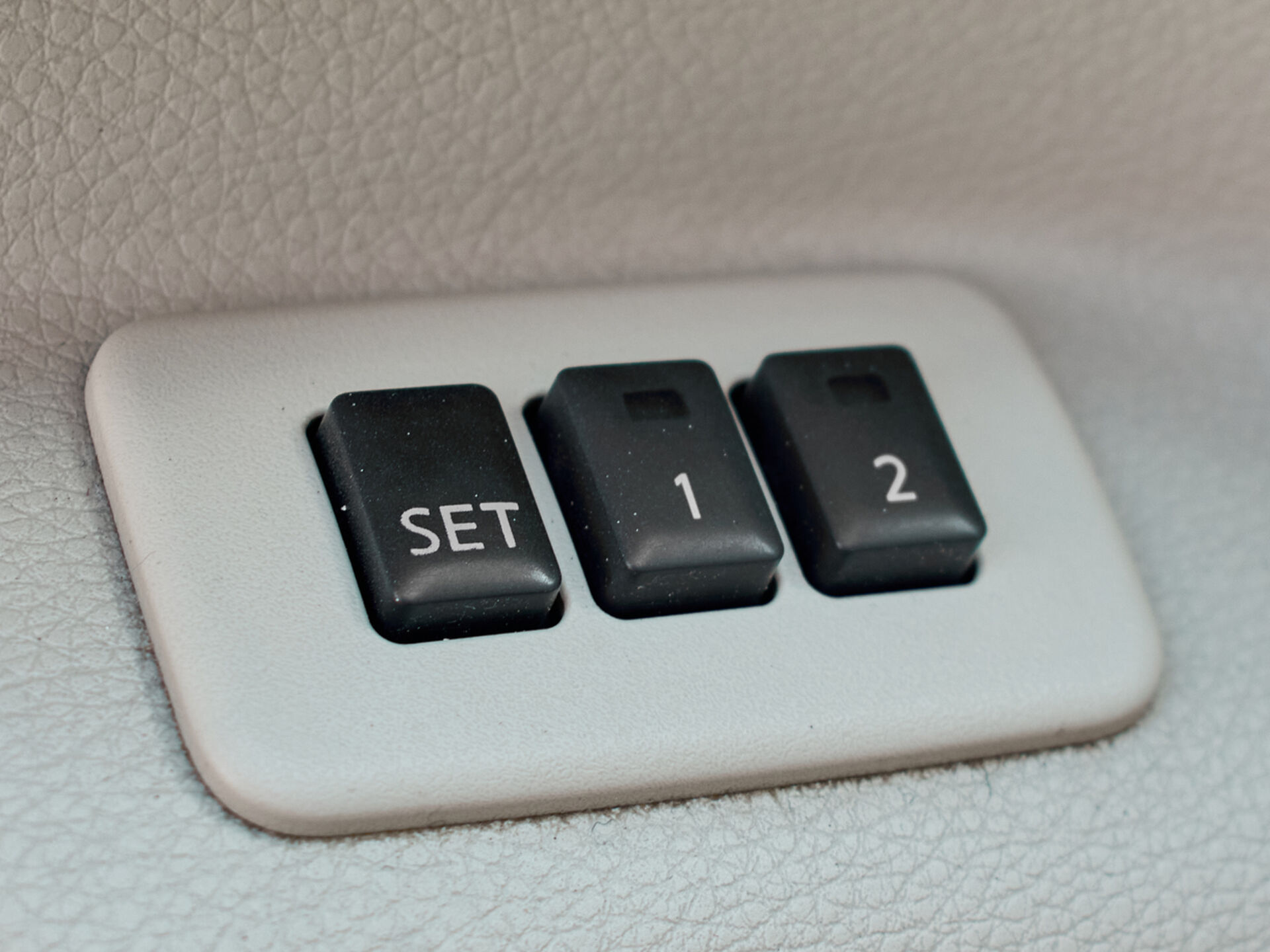 Купить Infiniti M M35 3.5 AT (280 л.с.) 4WD, 2006 в Екатеренбурге