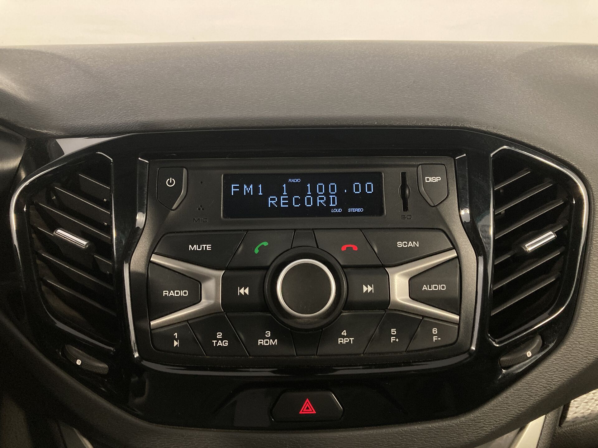 Lada Vesta None 2021 г.в., 95 000 км.