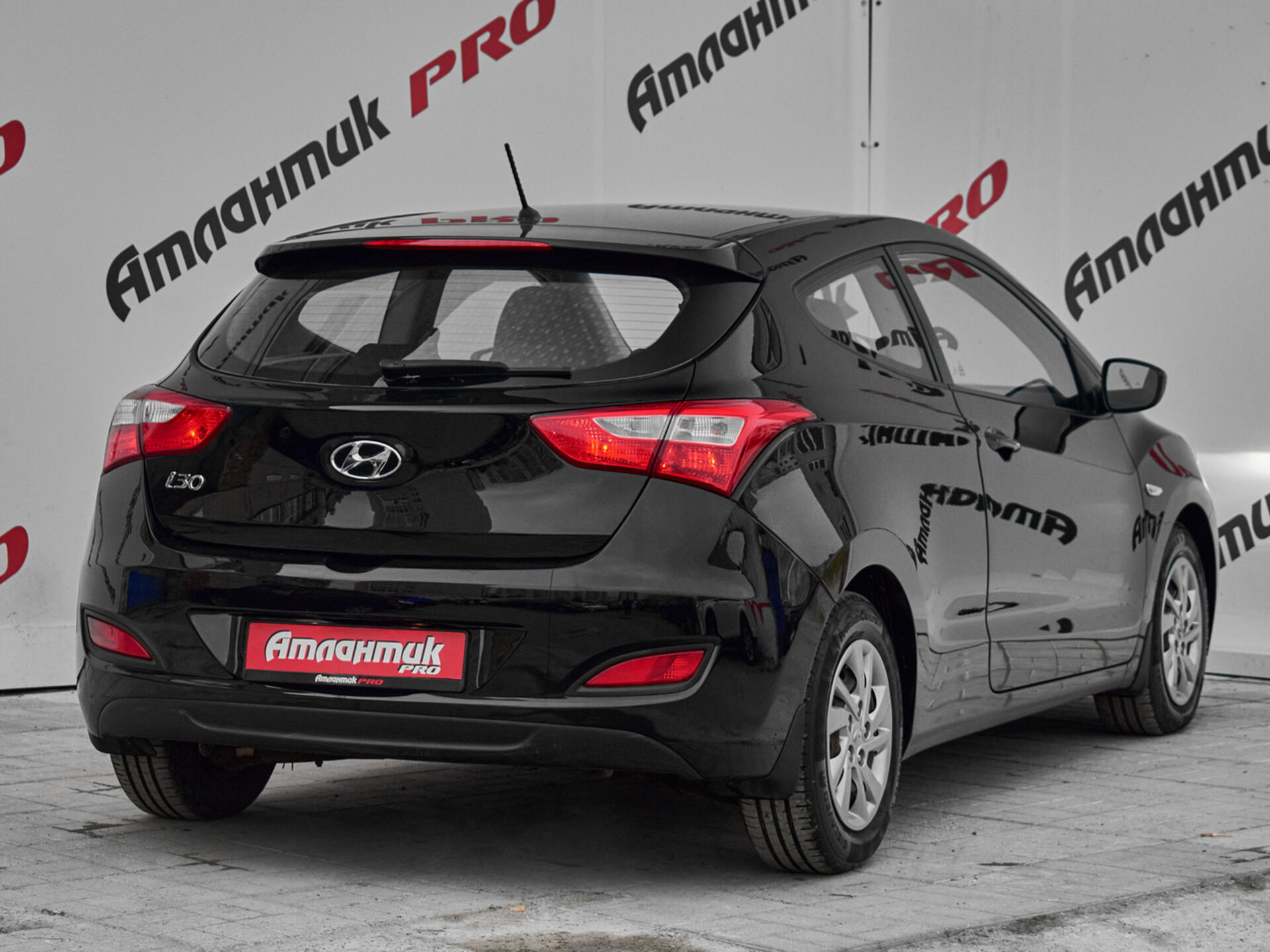 Купить Hyundai i30 1.4 MT (100 л.с.), 2013 в Екатеренбурге