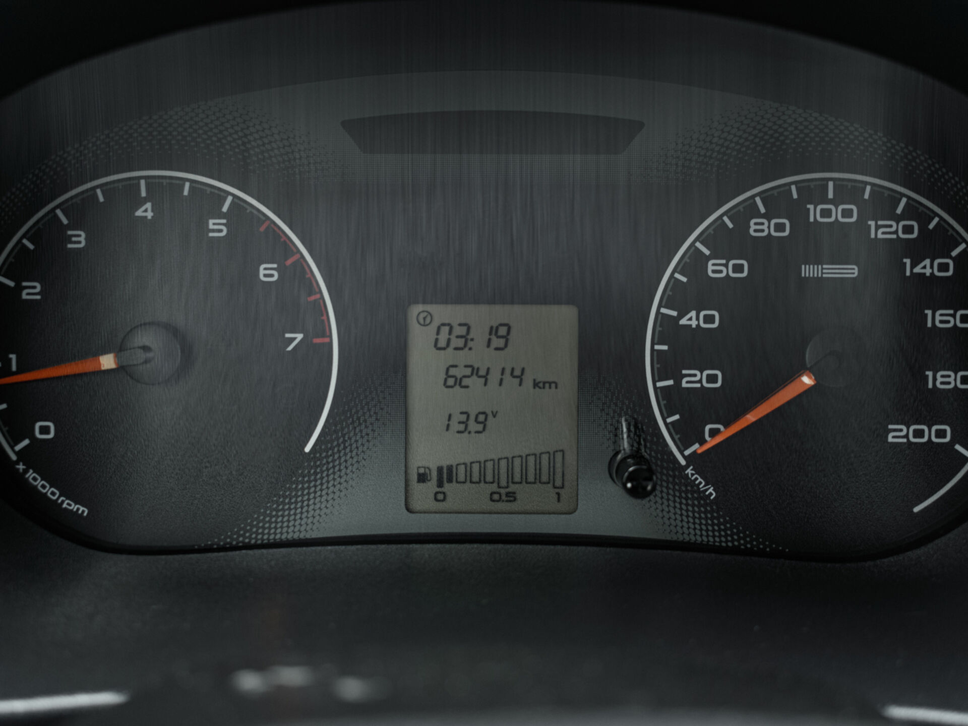 Купить Lada (ВАЗ) Granta 1.6 MT (106 л.с.), 2018 в Екатеренбурге