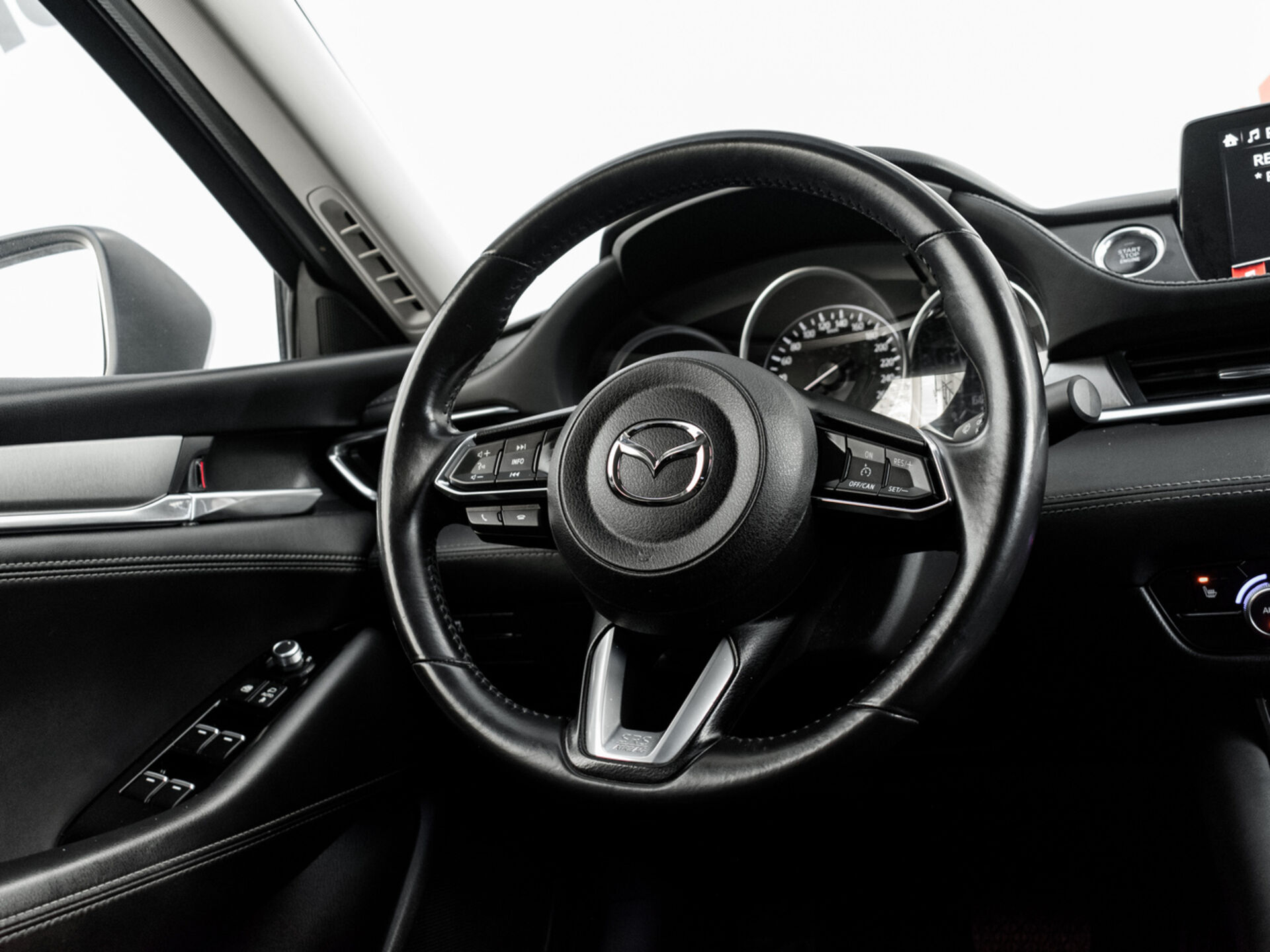 Купить Mazda 6 2.0 AT (150 л.с.), 2019 в Екатеренбурге