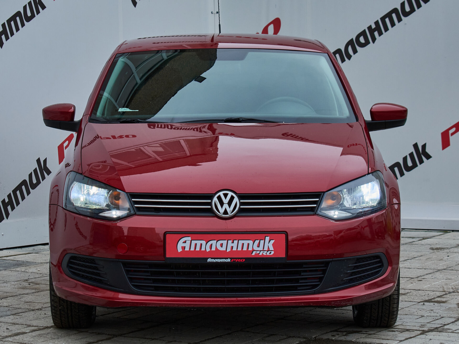 Купить Volkswagen Polo 1.6 AT (105 л.с.), 2011 в Екатеренбурге