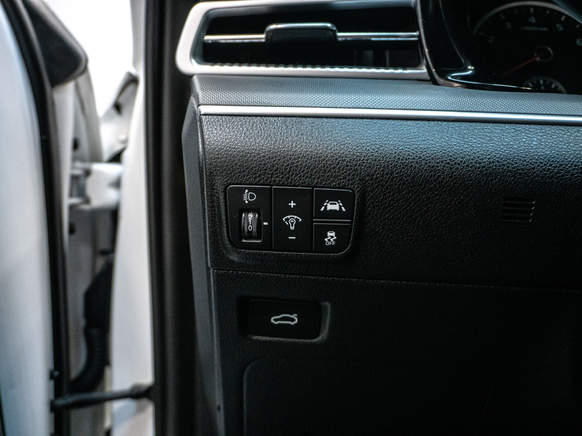 Kia K5 2020 8