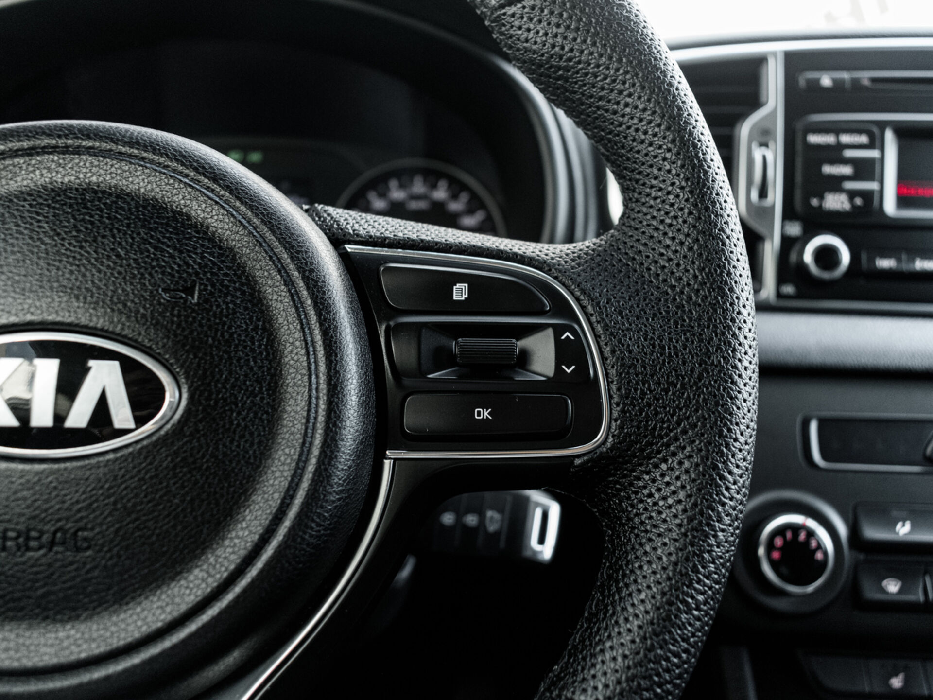 Купить Kia Sportage 2.0 MT (150 л.с.), 2017 в Екатеренбурге