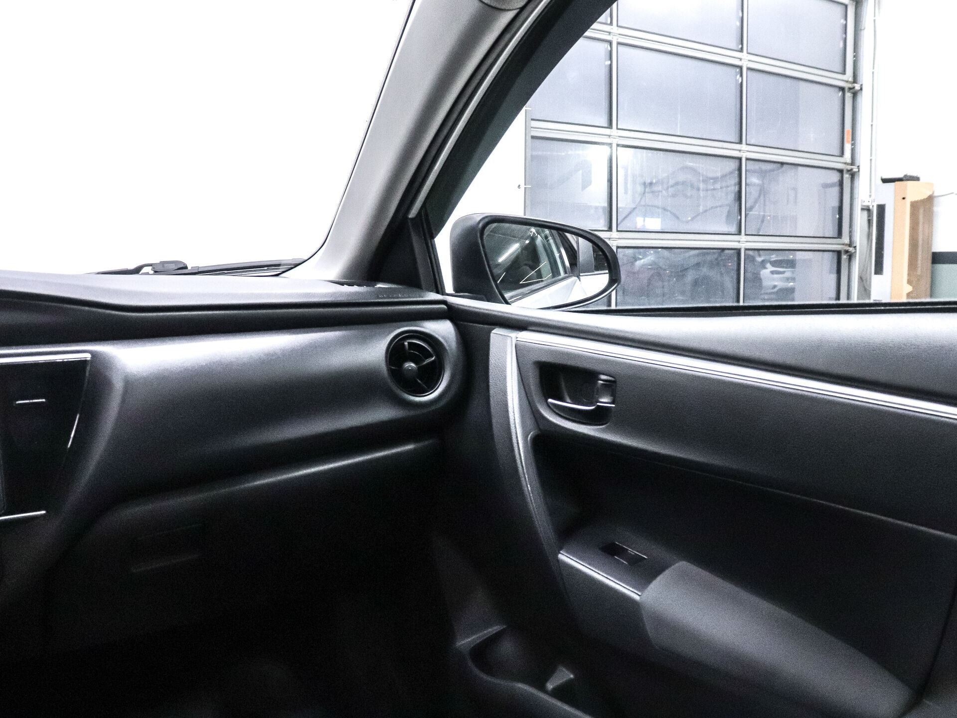 Toyota Corolla 2016 18