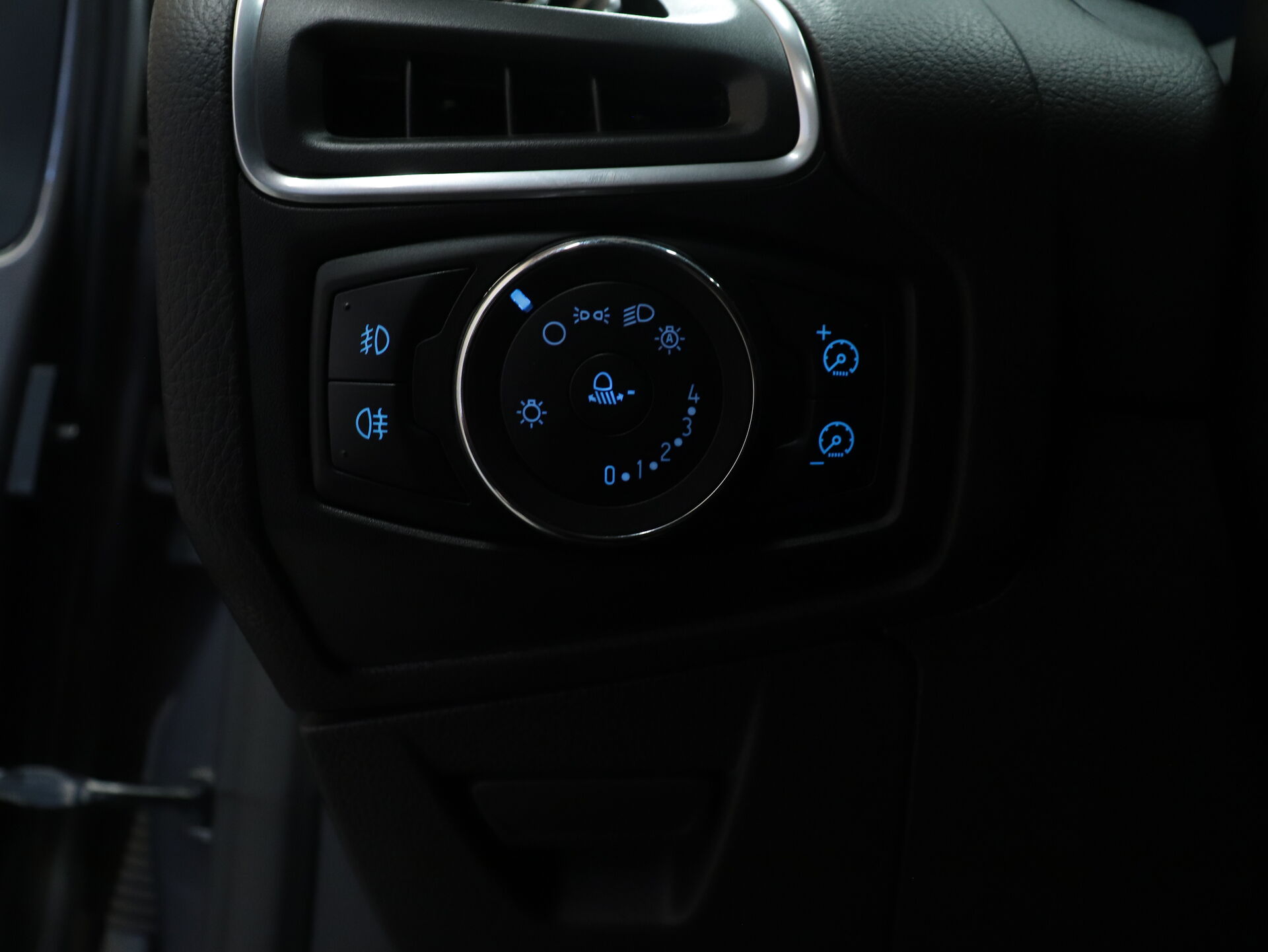 Ford Focus 2011 7