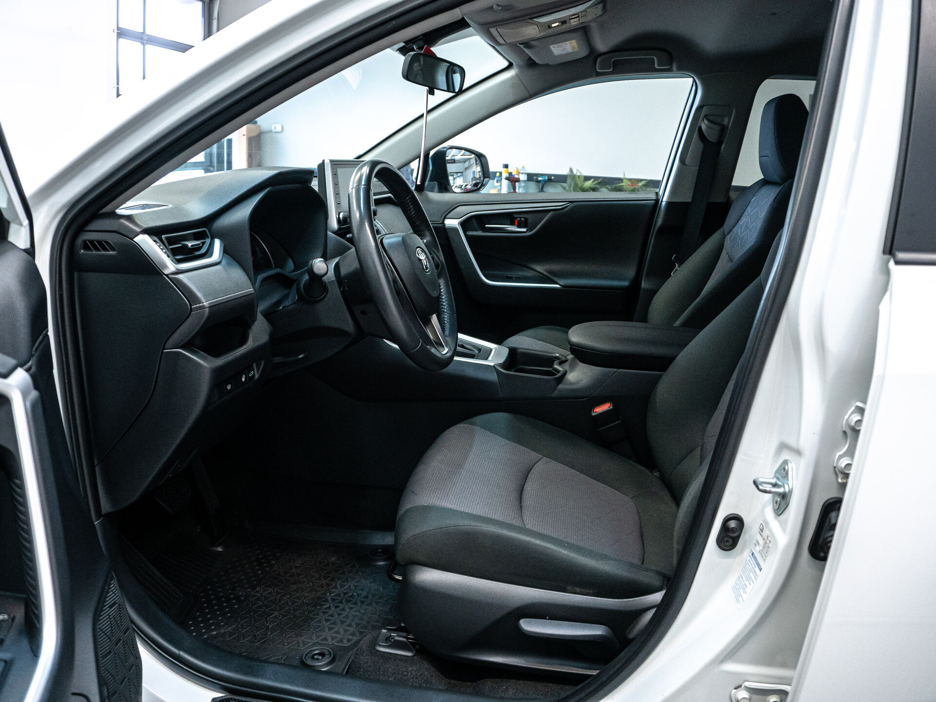 Toyota RAV4 2019 9