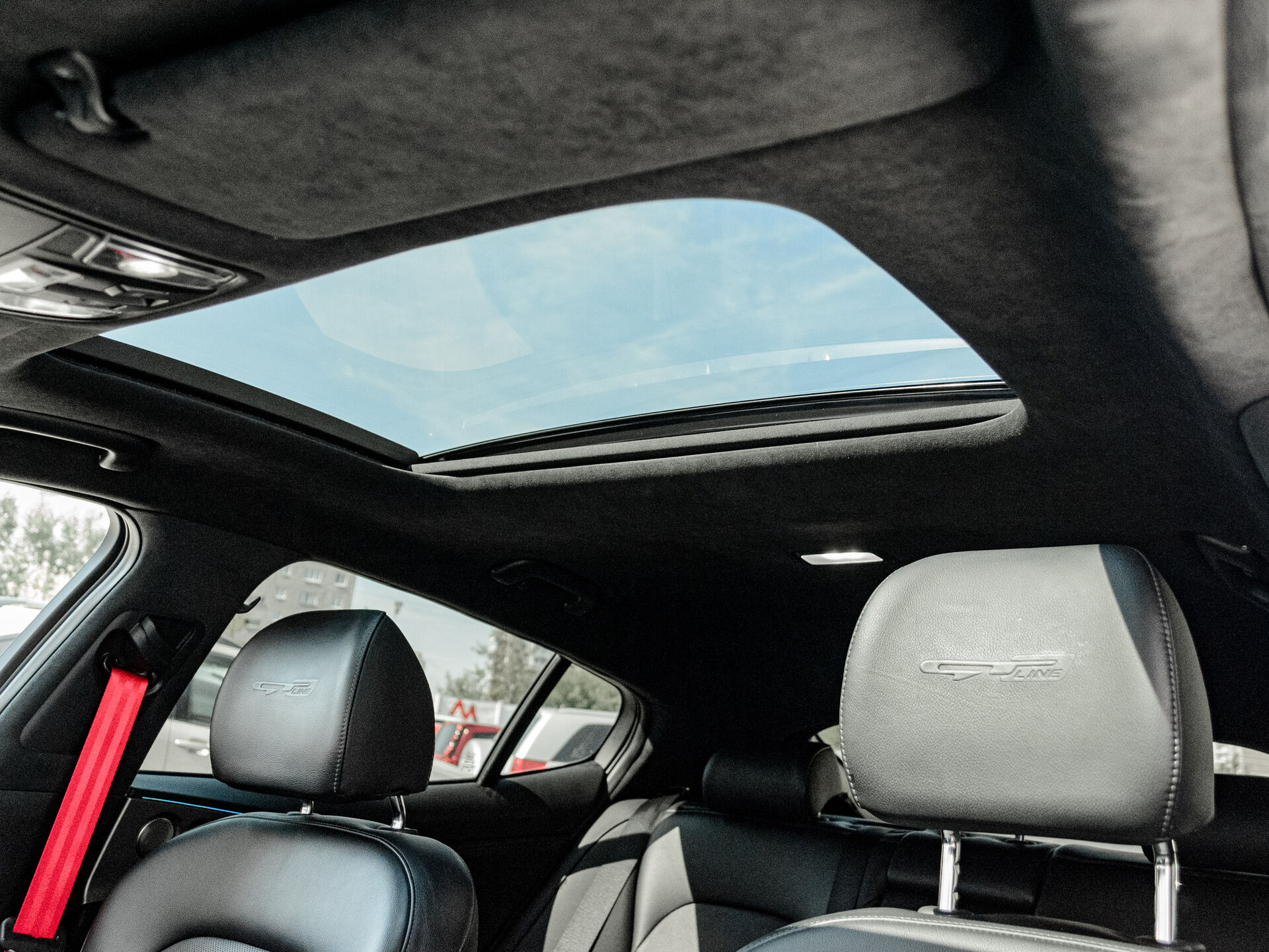 Купить Kia Stinger 2.0 AT (247 л.с.) 4WD, 2018 в Екатеренбурге