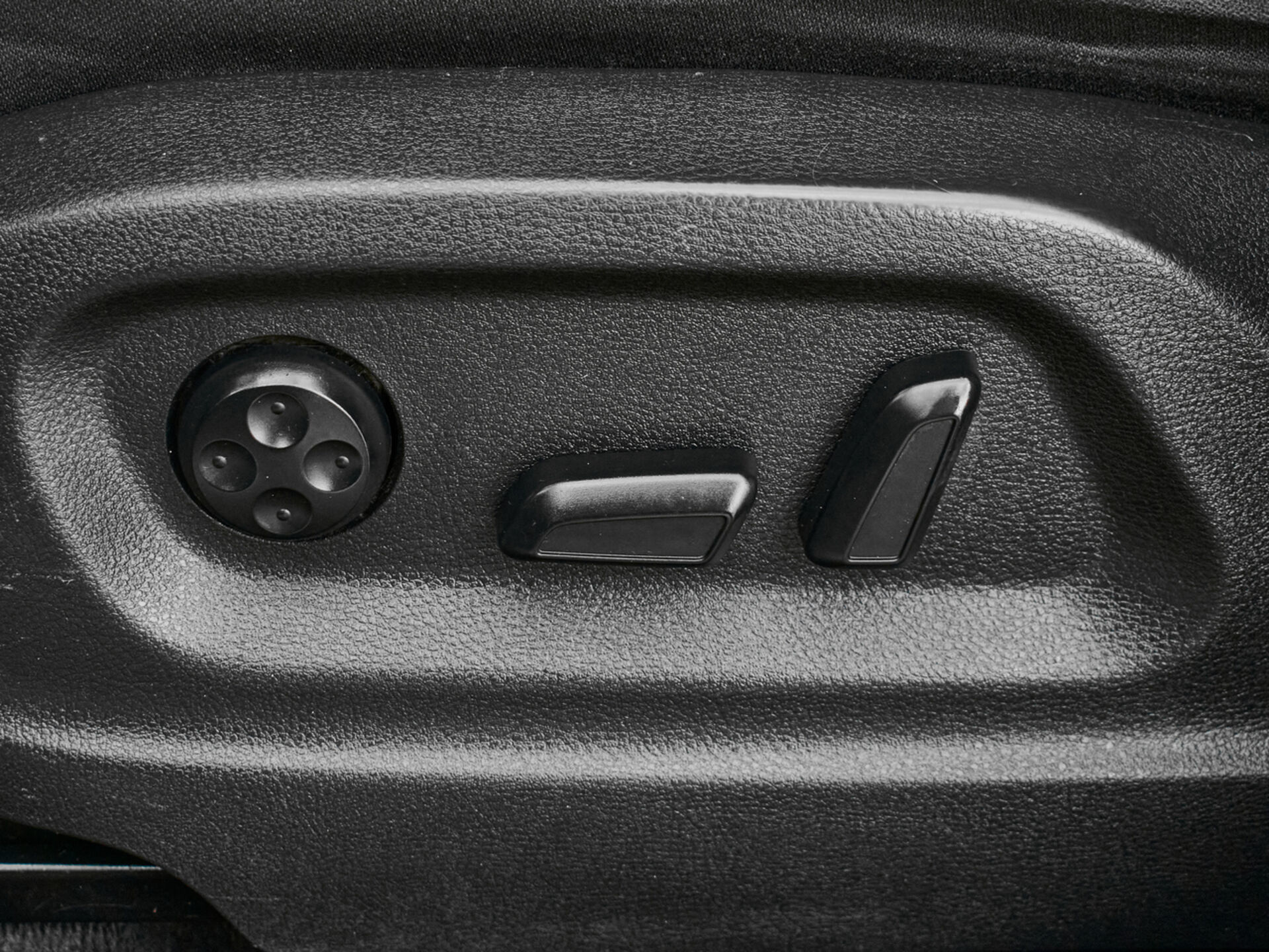 Купить Audi Q5 clean diesel 2.0d AMT (170 л.с.) 4WD, 2012 в Екатеренбурге