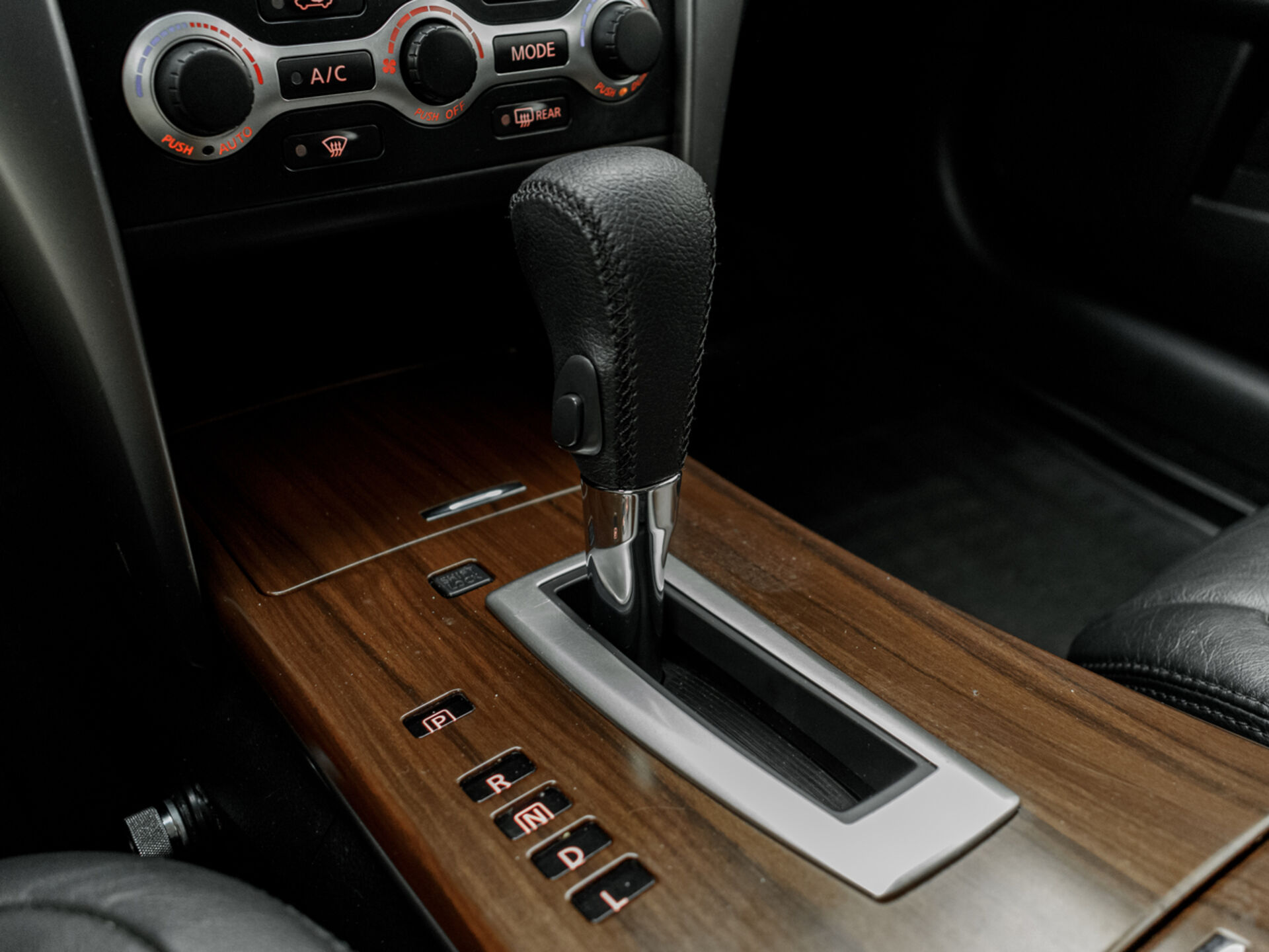 Купить Nissan Teana 2.5 CVT (167 л.с.) 4WD, 2011 в Екатеренбурге