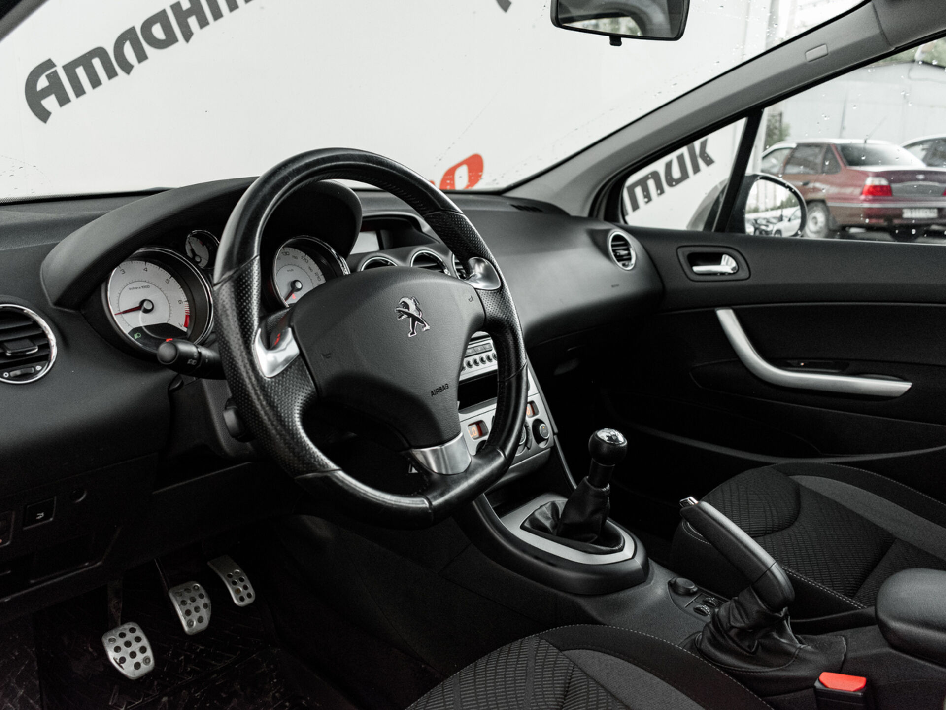 Купить Peugeot 408 1.6 MT (115 л.с.), 2015 в Екатеренбурге