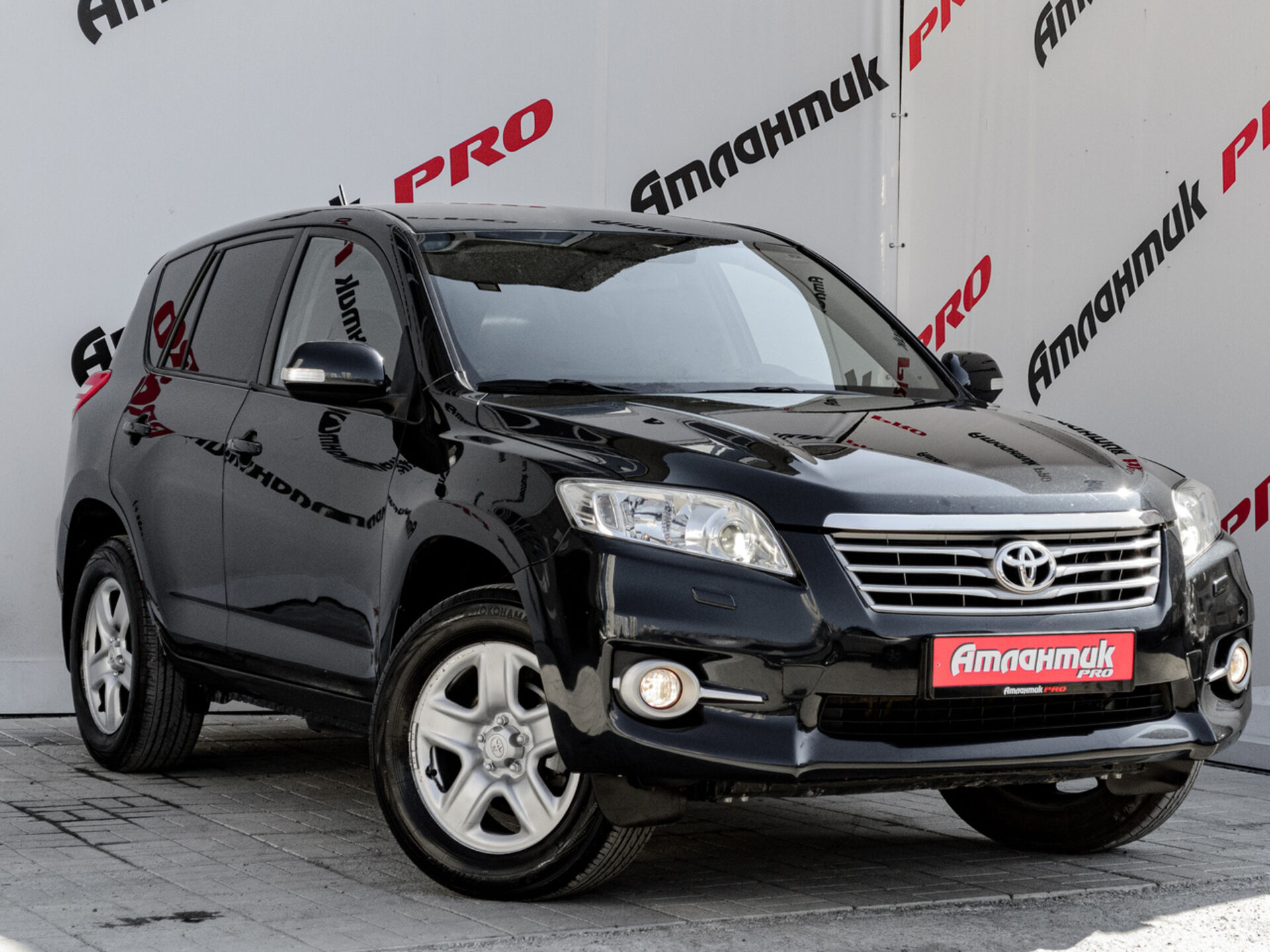 Купить Toyota RAV4 2.0 CVT (158 л.с.) 4WD, 2011 в Екатеренбурге