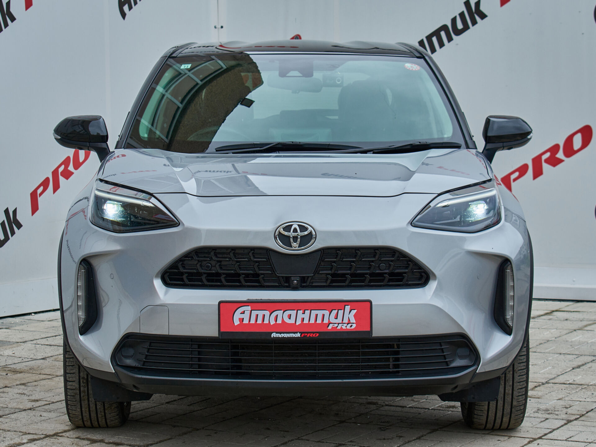 Купить Toyota Yaris Cross 1.5 CVT (120 л.с.), 2020 в Екатеренбурге