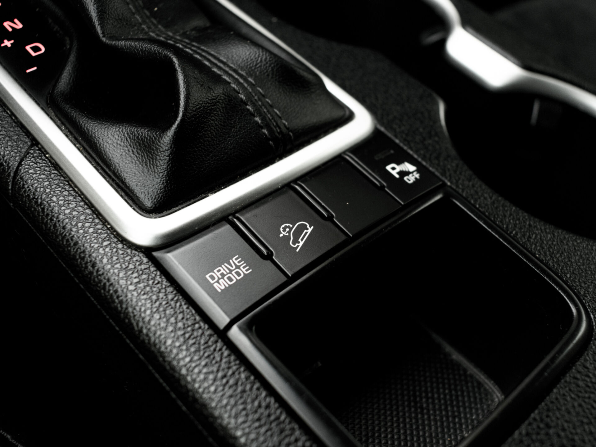 Купить Kia Sportage 2.0 AT (150 л.с.), 2017 в Екатеренбурге