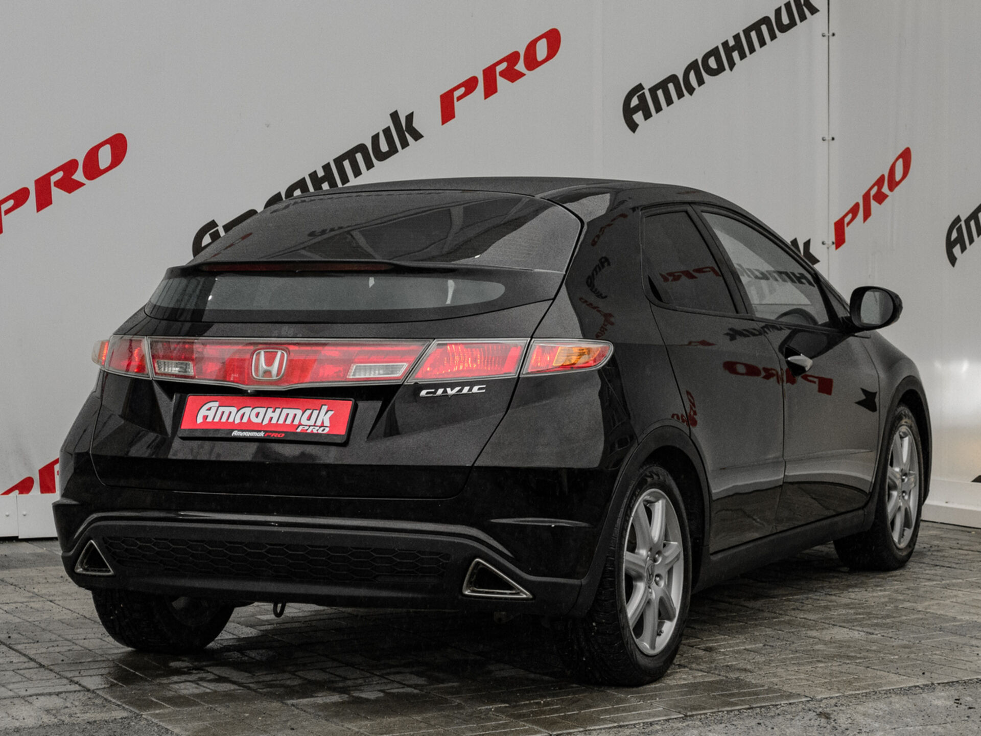 Купить Honda Civic 1.8 MT (140 л.с.), 2006 в Екатеренбурге