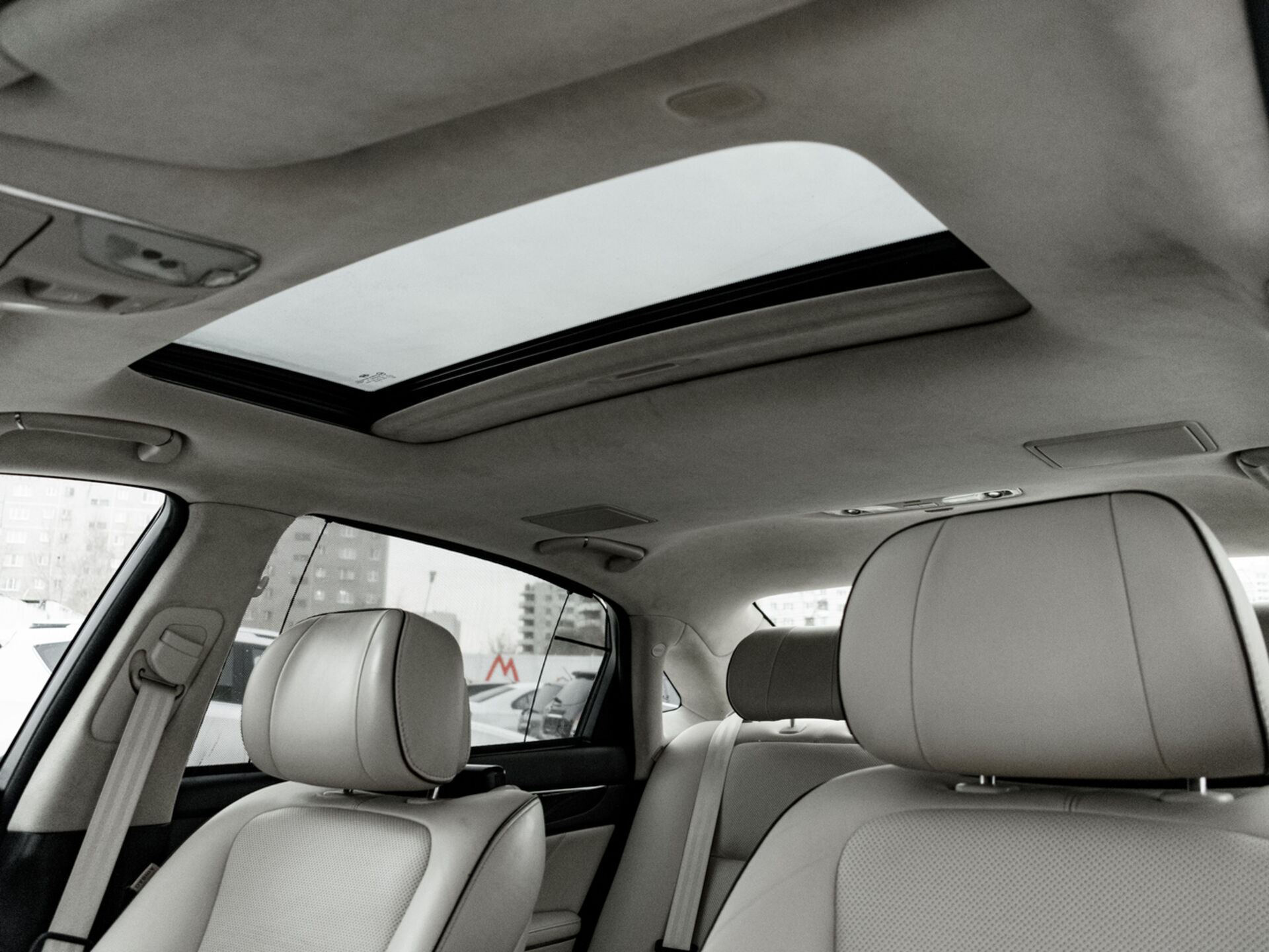 Купить Hyundai Equus 5.0 AT (430 л.с.), 2015 в Екатеренбурге