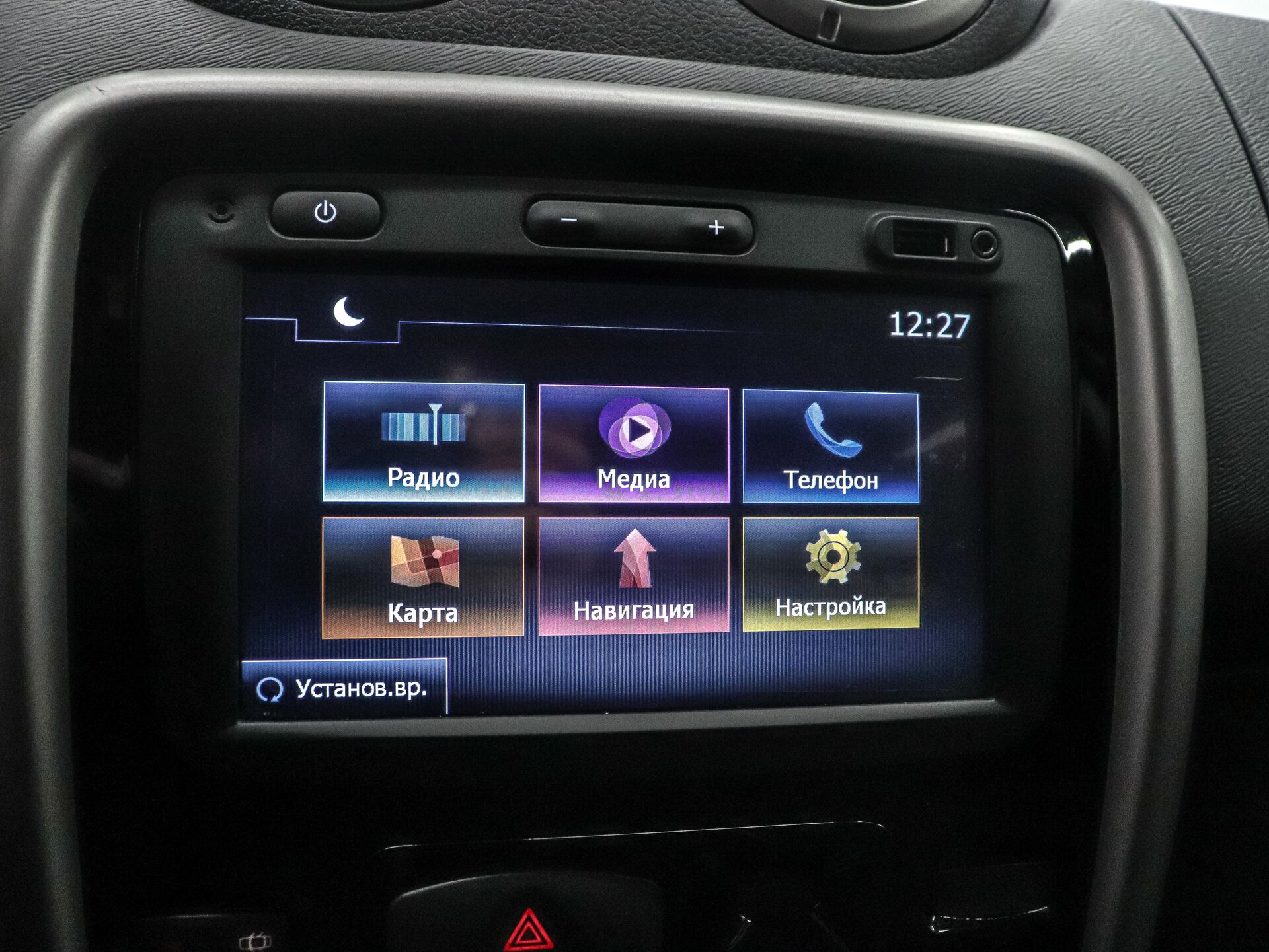 Renault Duster 2014 12