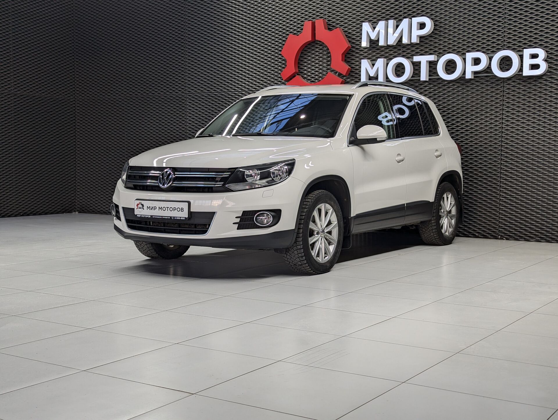 Volkswagen Tiguan, I Рестайлинг Adventure, 2013, Внедорожник 5 дв. 