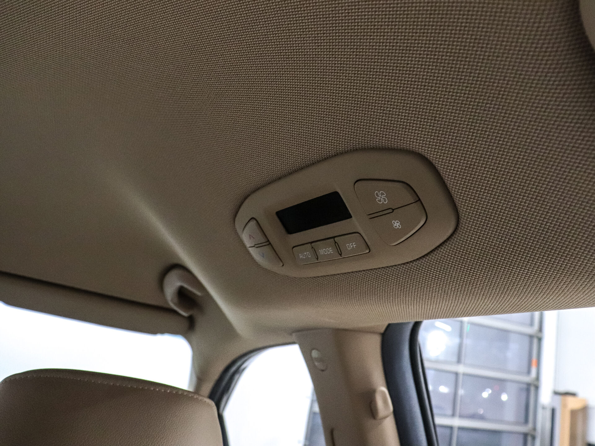 Kia Carnival 2019 24