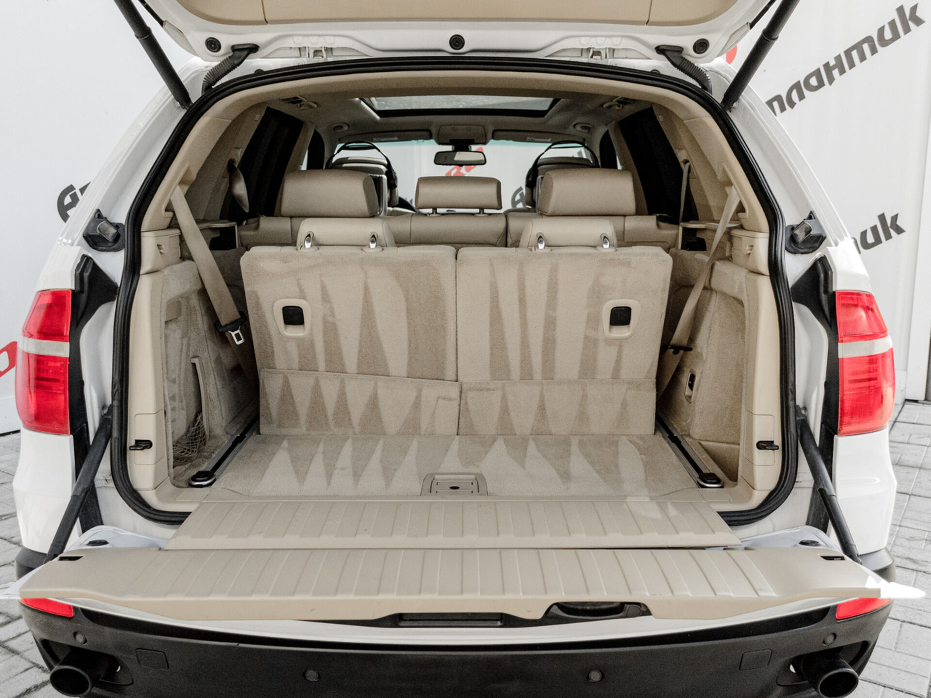 Купить BMW X5 30i 3.0 AT (264 л.с.) 4WD, 2009 в Екатеренбурге