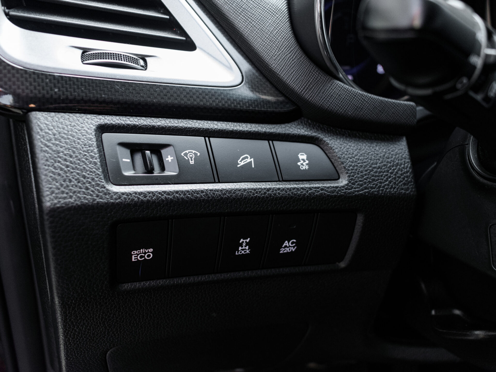 Купить Hyundai Santa Fe Grand 3.3 AT (270 л.с.) 4WD, 2014 в Екатеренбурге