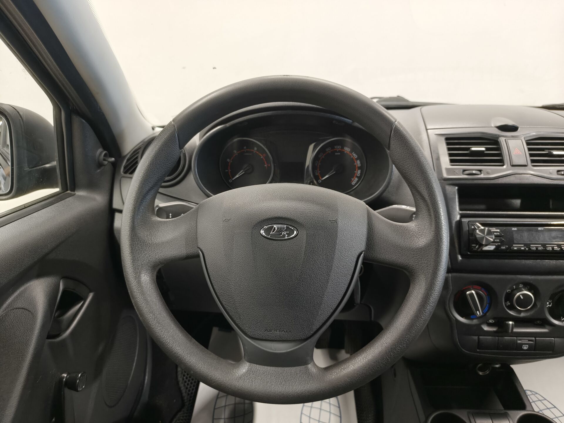 Lada Granta Standard 2019 г.в., 72 300 км.