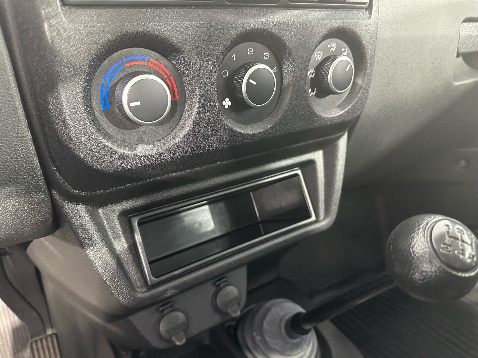 Lada 2121 (4x4) Luxe Кондиционер Камуфляж 2021 г.в., 38 482 км.