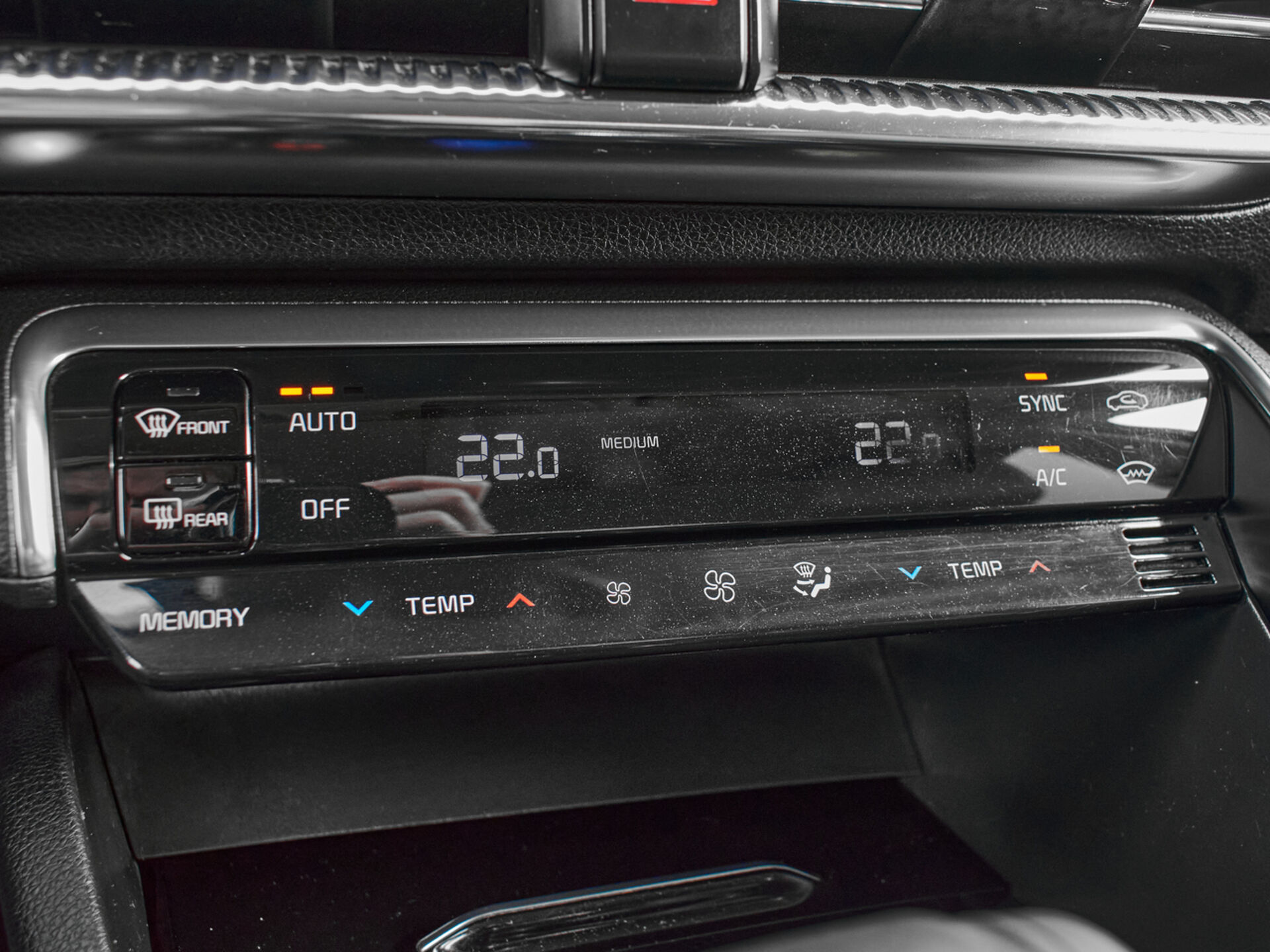 Купить Kia K5 2.5 AT (194 л.с.), 2020 в Екатеренбурге