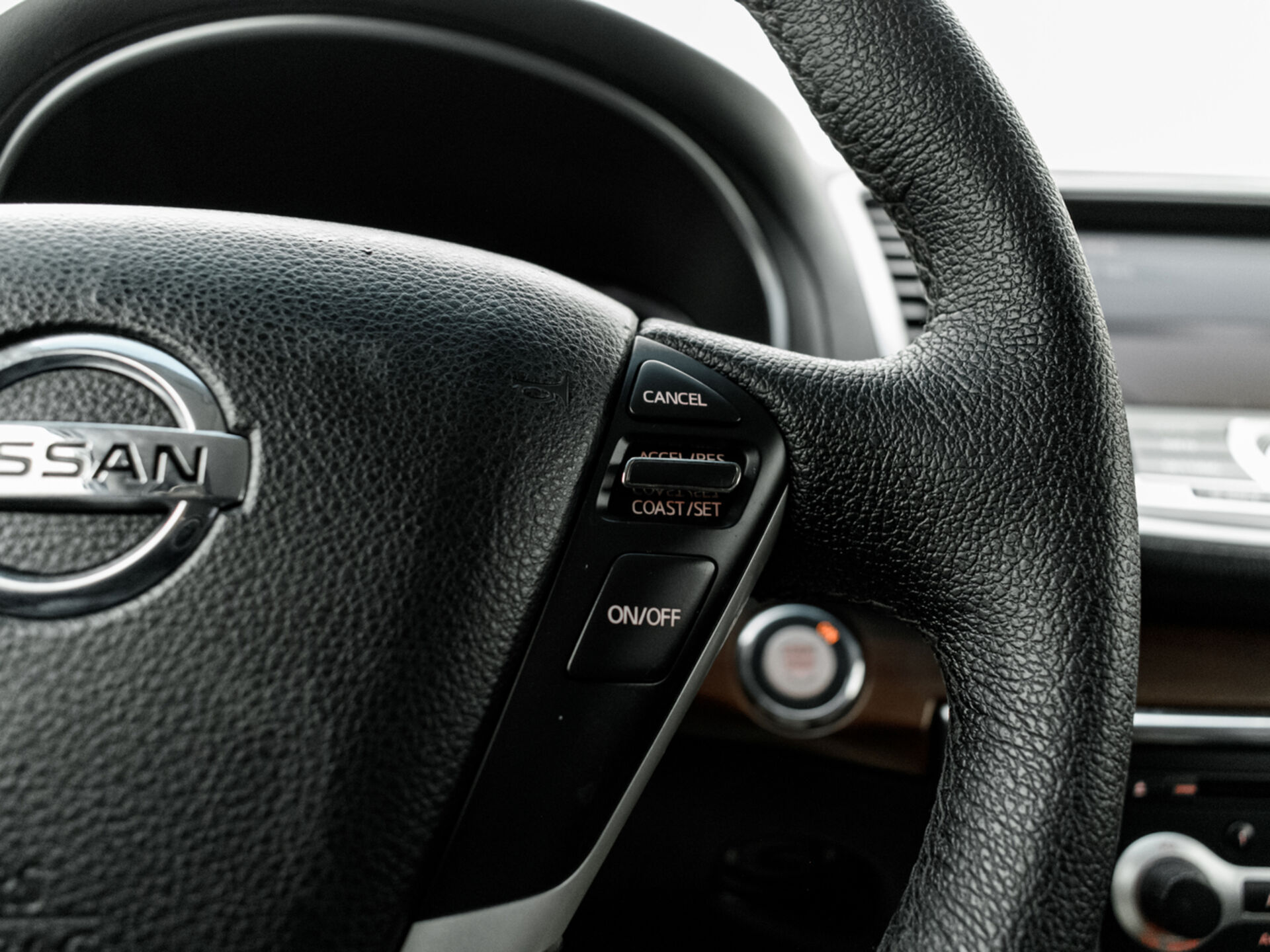 Купить Nissan Teana 2.5 CVT (167 л.с.) 4WD, 2011 в Екатеренбурге