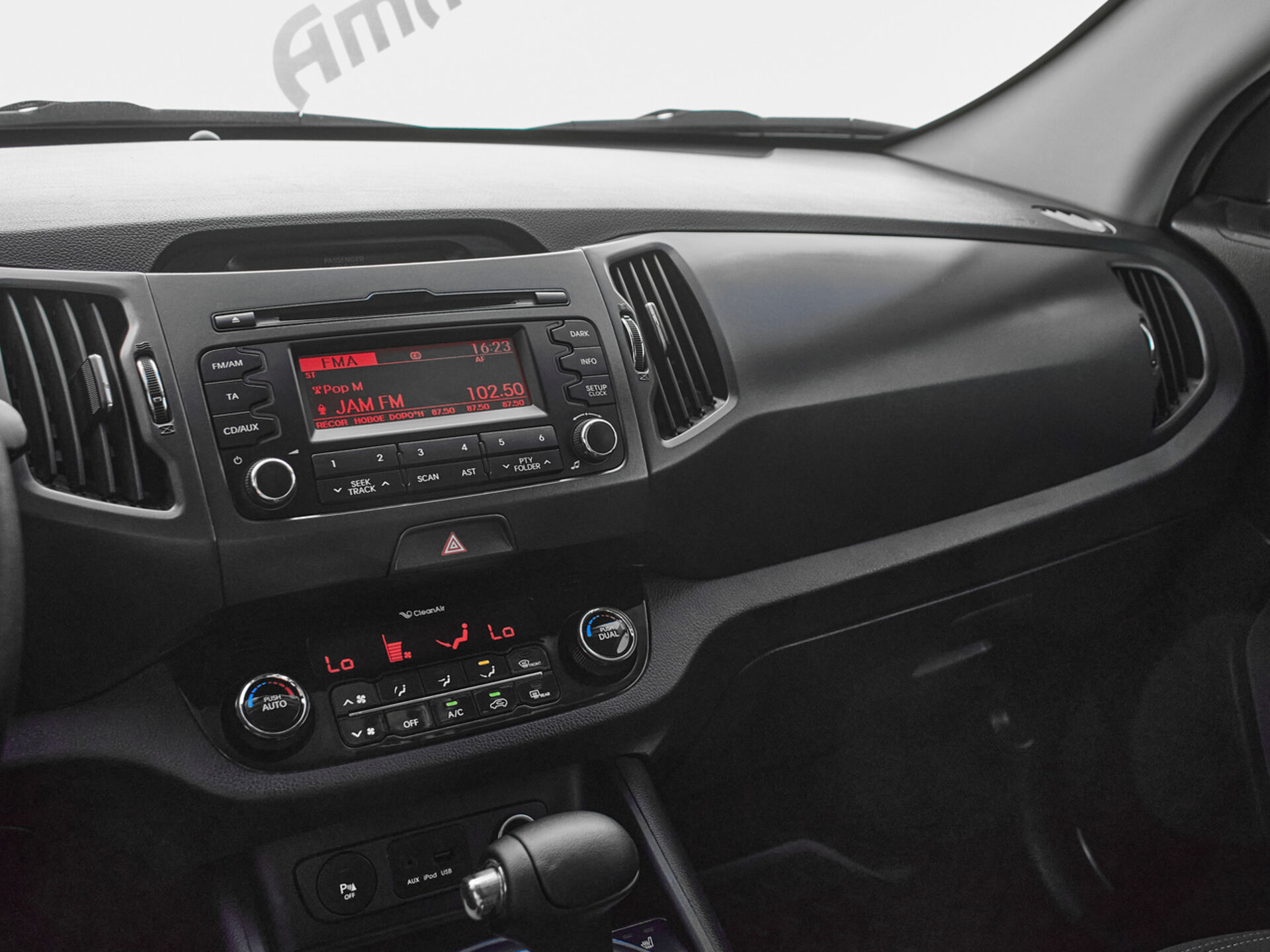 Купить Kia Sportage 2.0 AT (150 л.с.), 2012 в Екатеренбурге