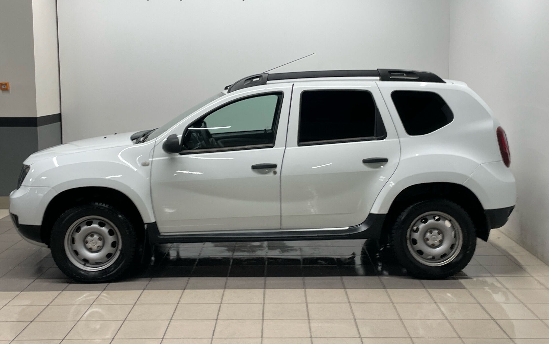 Рено логан дастер 2016. Renault duster 2015. Renault duster 1 рестайлинг. Авто с пробегом рено дастер. Рено внедорожник 2014.